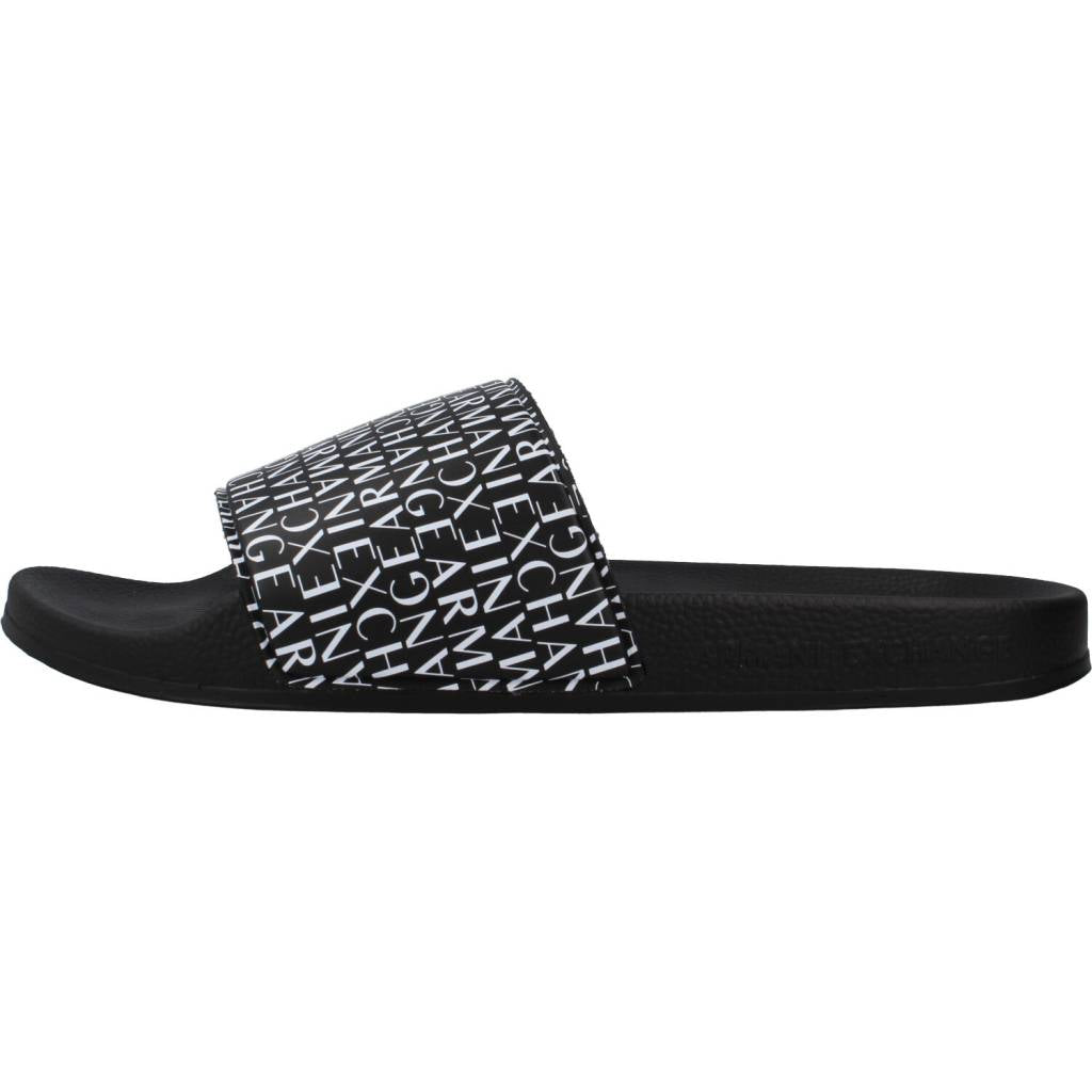 ARMANI EXCHANGE XUP XV en color NEGRO (2)