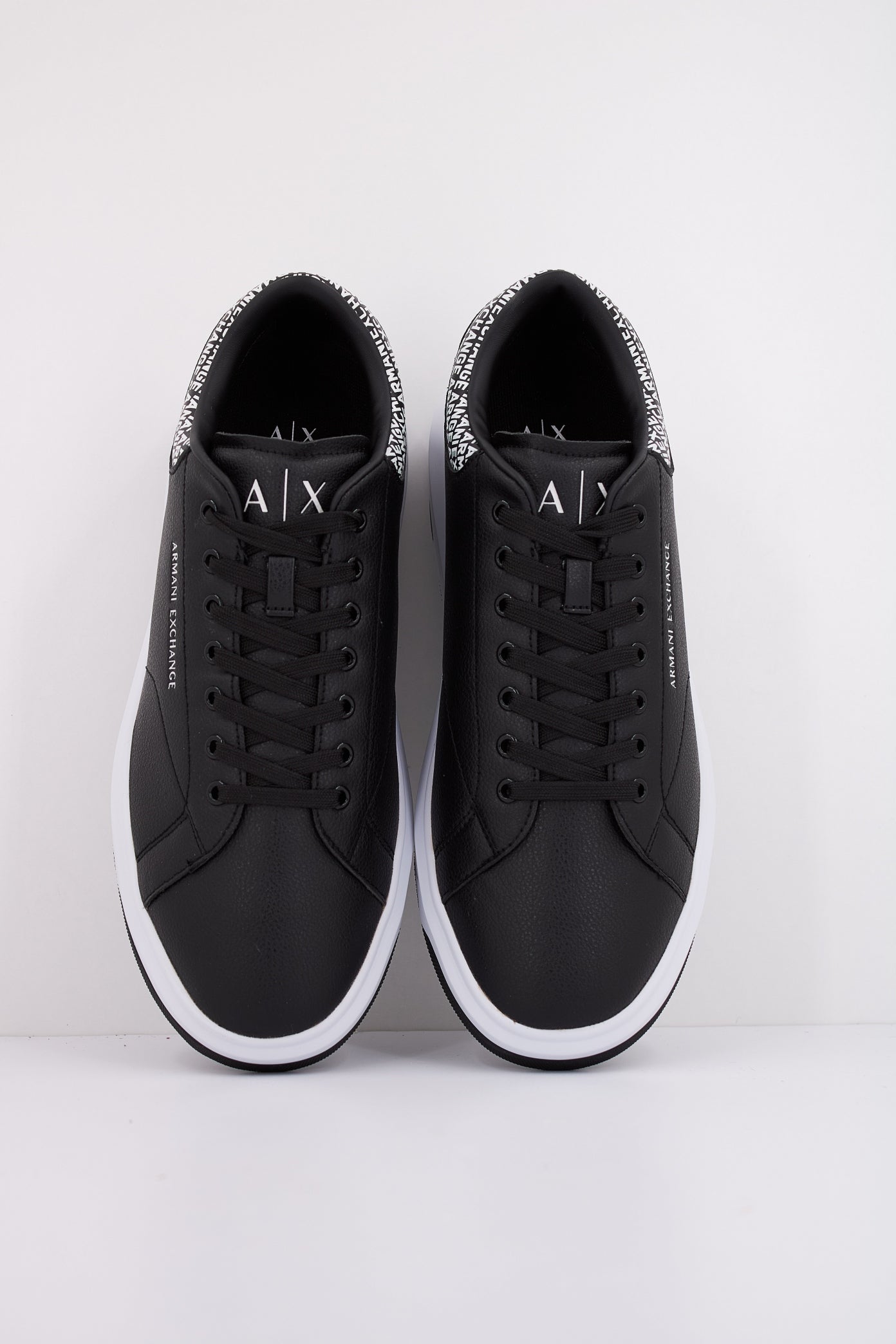 ARMANI EXCHANGE XUX XV en color NEGRO (3)