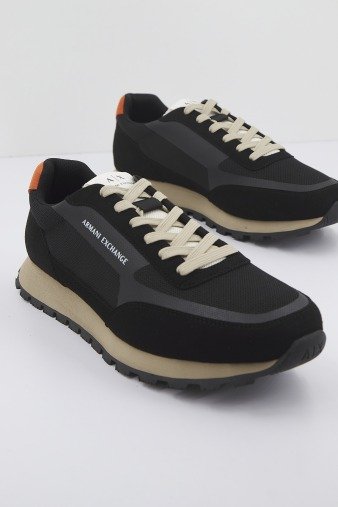 ARMANI EXCHANGE XUX XV en color NEGRO (2)