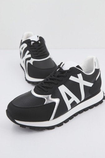 ARMANI EXCHANGE XDX XV en color NEGRO (1)