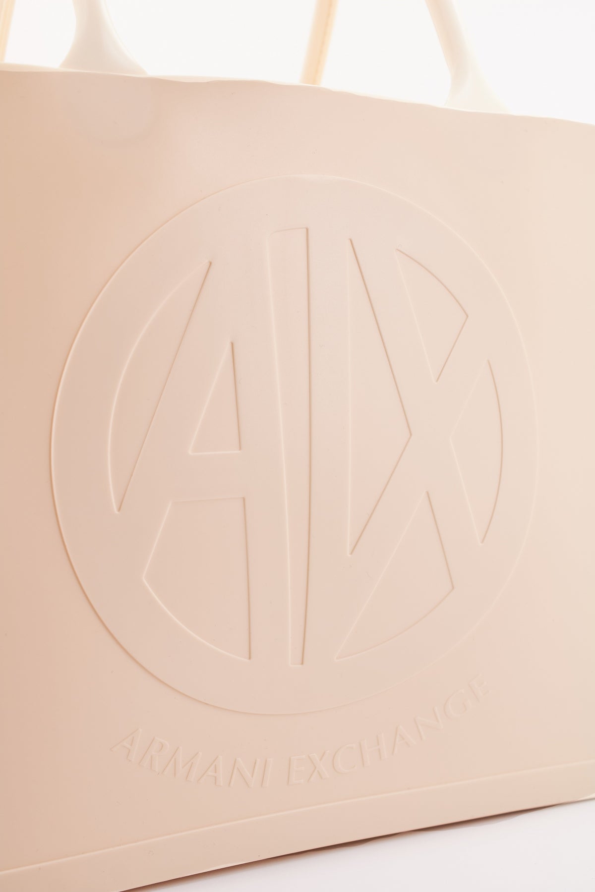 ARMANI EXCHANGE BUBBLE TOTE L en color BEIS (4)
