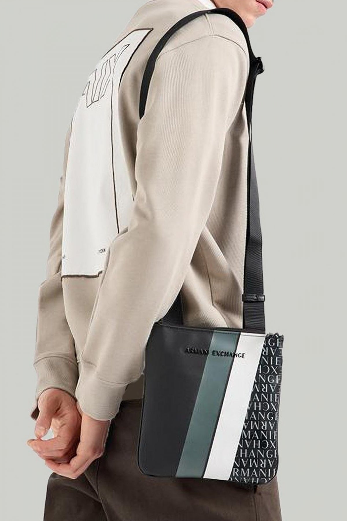 ARMANI EXCHANGE XM AF en color NEGRO (4)