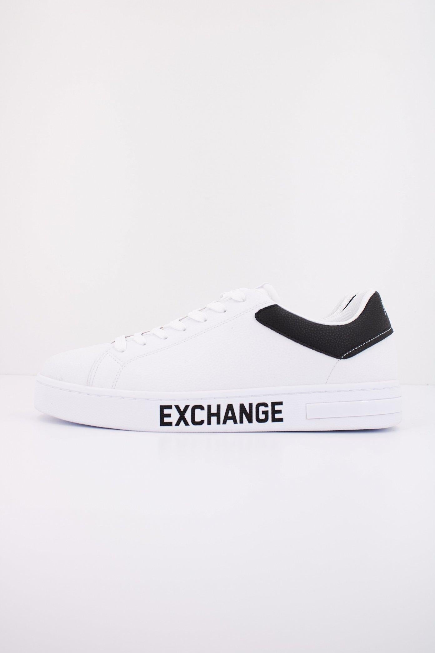 ARMANI EXCHANGE XUX XV en color BLANCO (1)