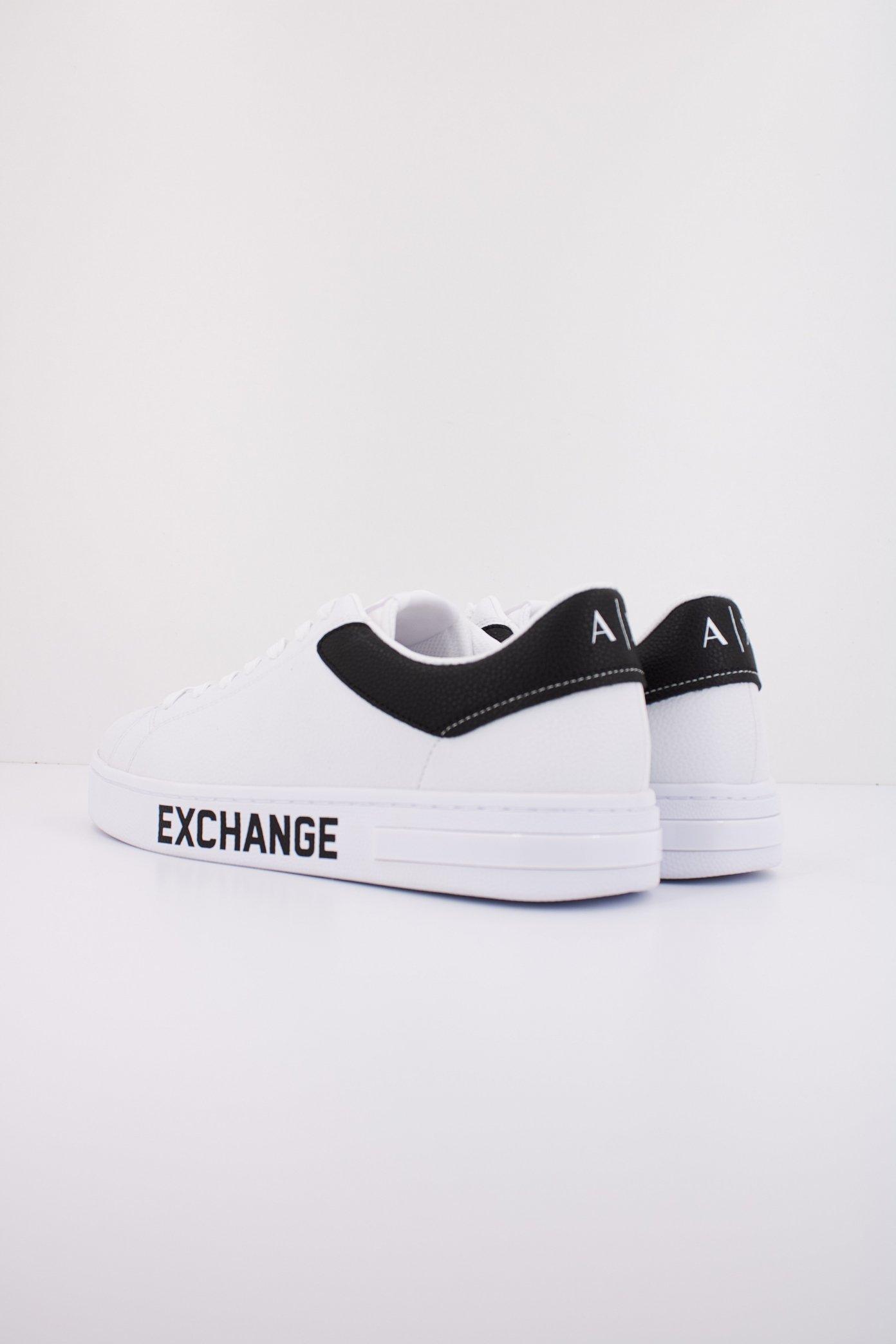 ARMANI EXCHANGE XUX XV en color BLANCO (4)