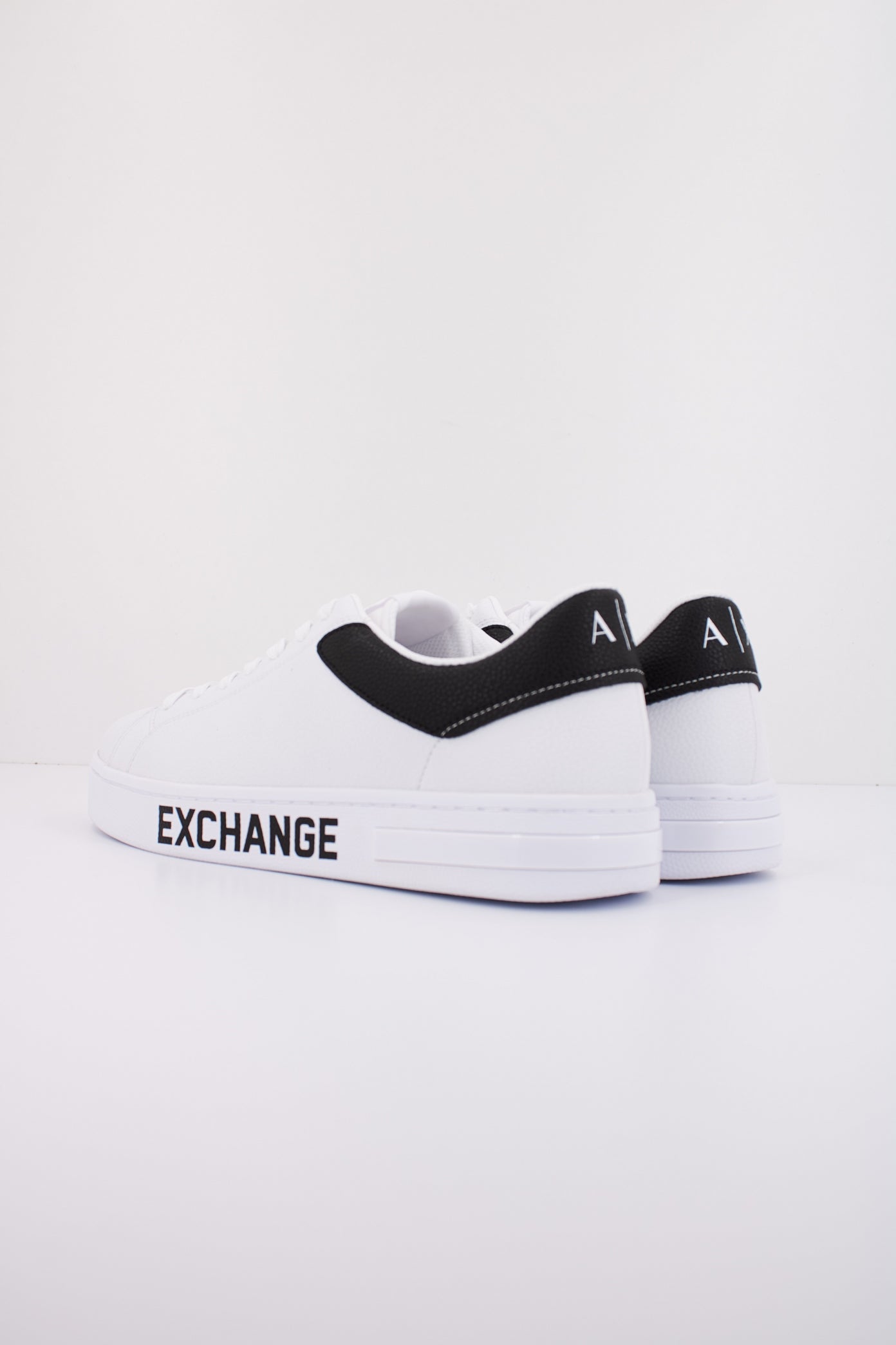 ARMANI EXCHANGE XUX XV en color BLANCO (4)