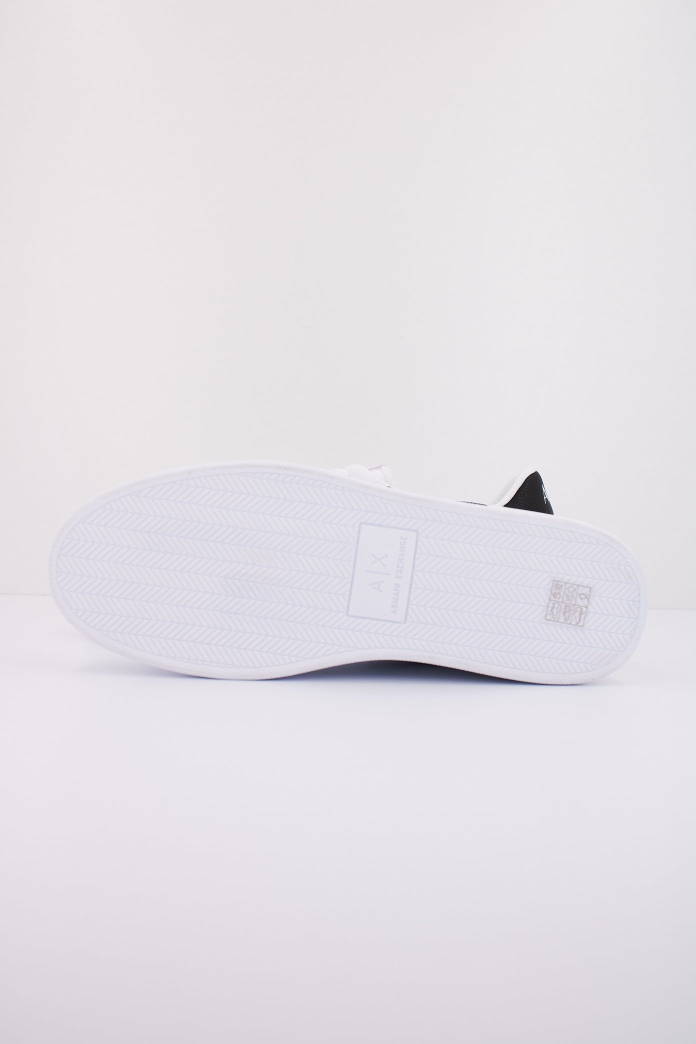 ARMANI EXCHANGE XUX XV en color BLANCO (5)