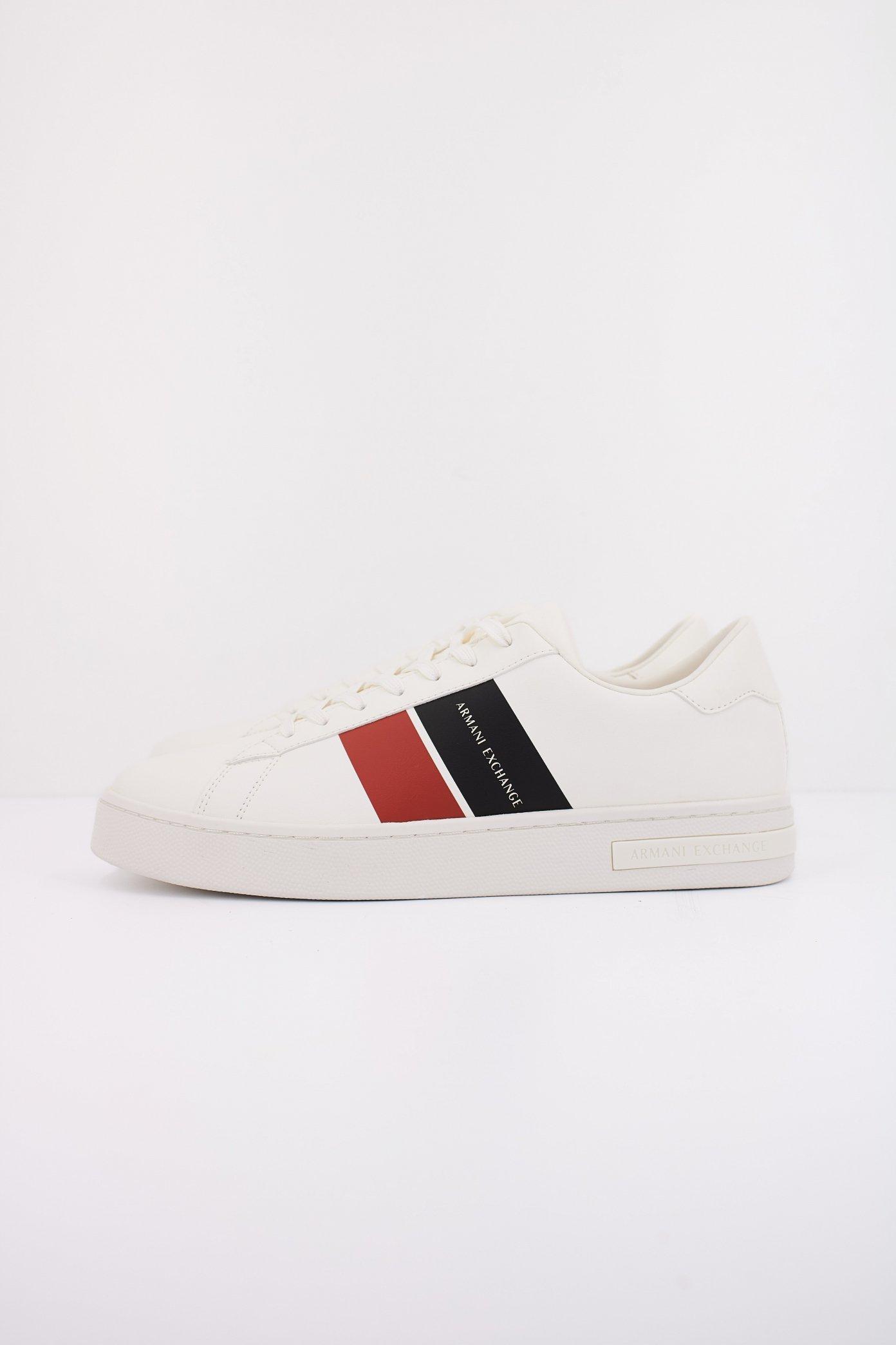 ARMANI EXCHANGE LONDON en color BLANCO (1)