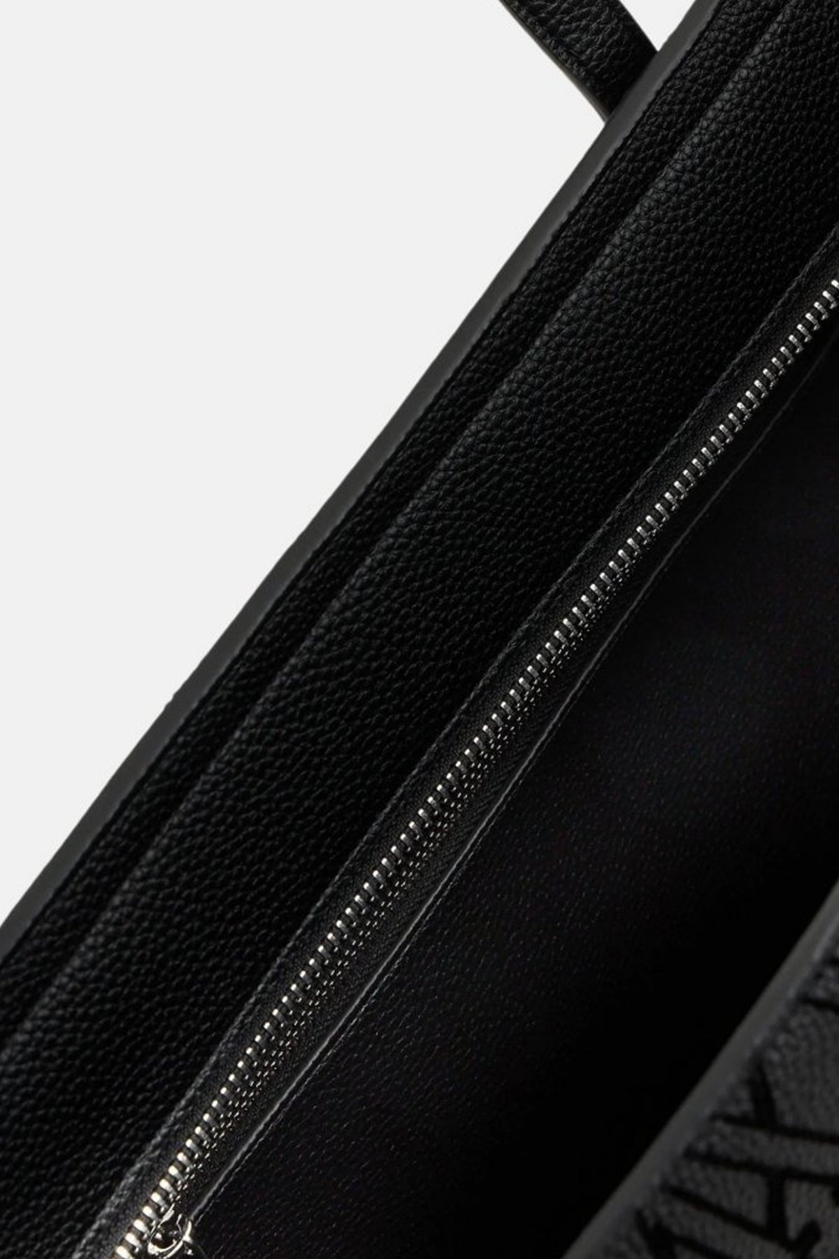 ARMANI EXCHANGE F en color NEGRO (3)