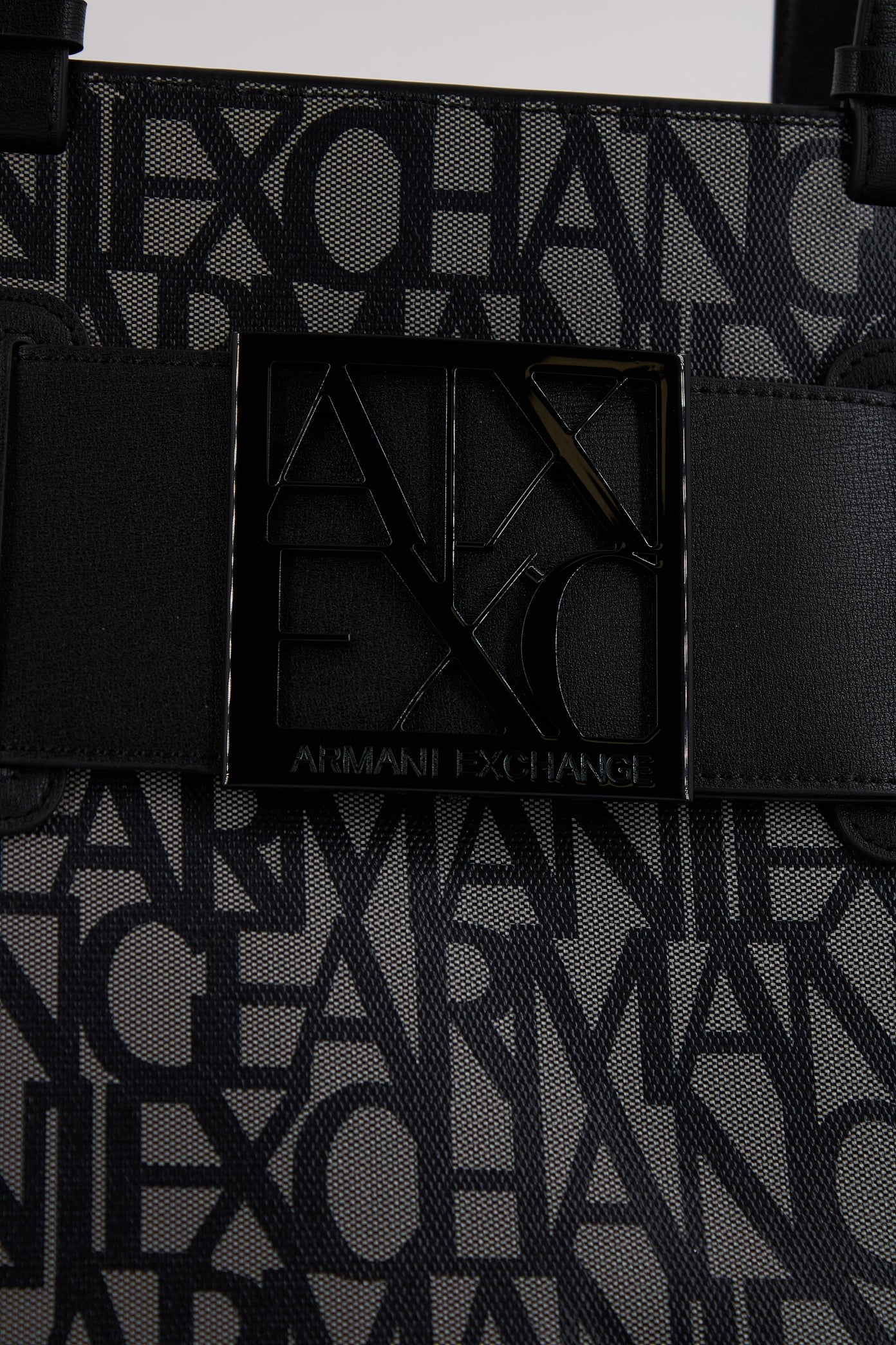 ARMANI EXCHANGE F en color NEGRO (4)