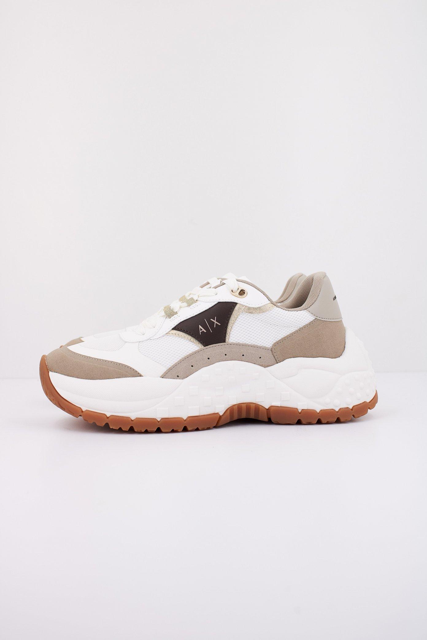 ARMANI EXCHANGE XDX XV en color BLANCO (1)