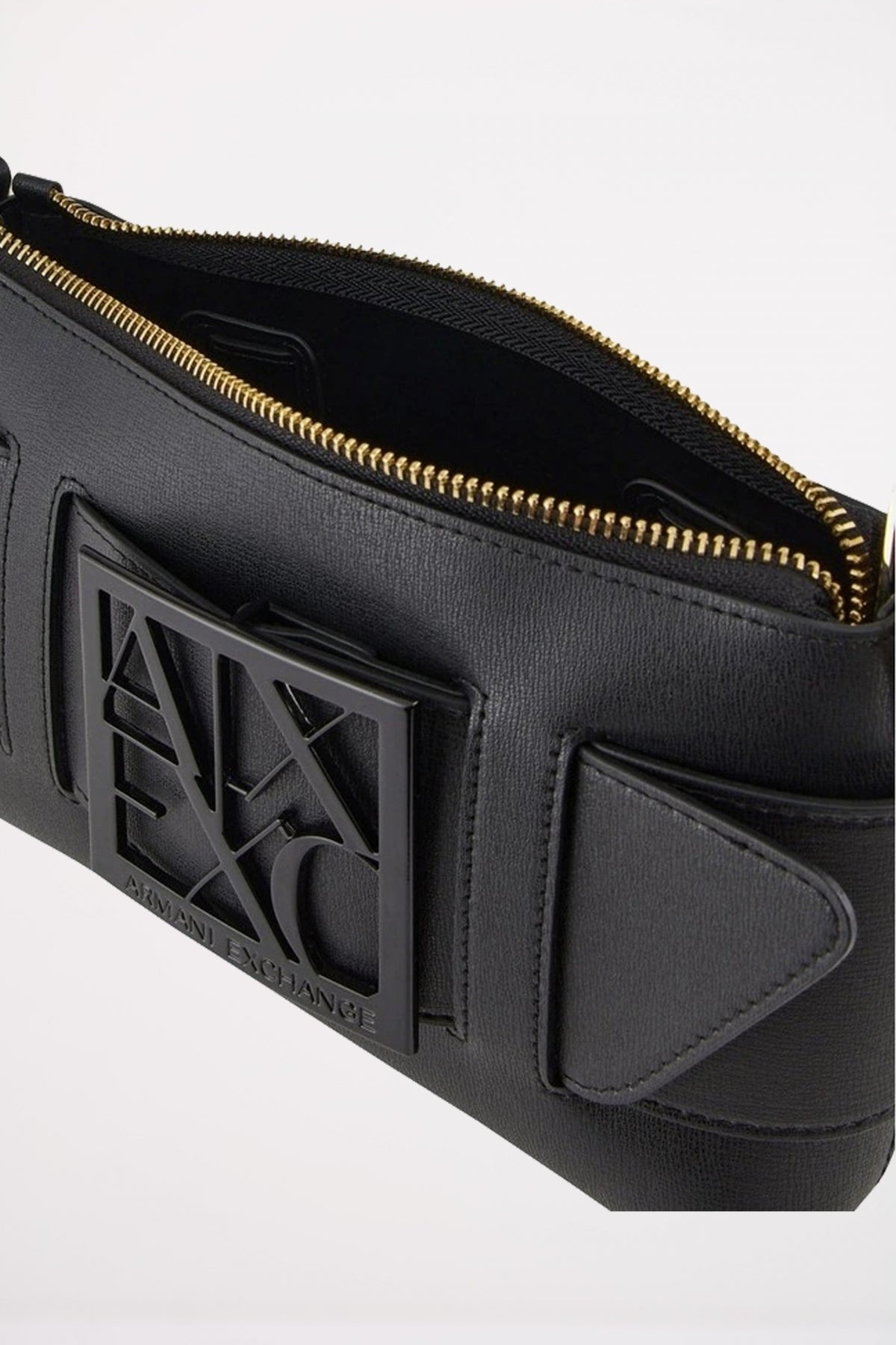 ARMANI EXCHANGE SUSY SHOULDER BAG en color NEGRO  (3)
