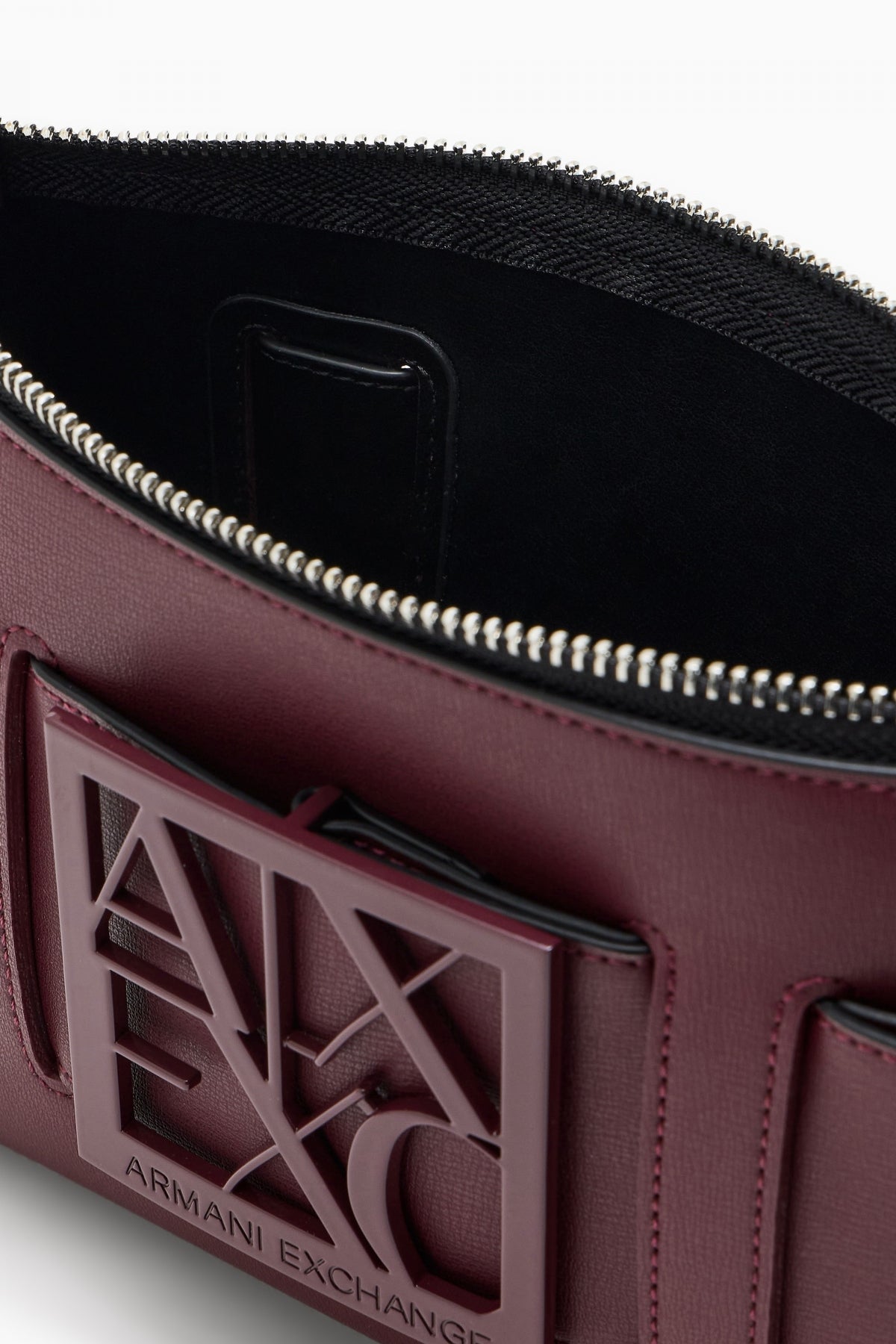 ARMANI EXCHANGE SUSY SHOULDER BAG en color BURDEOS (4)