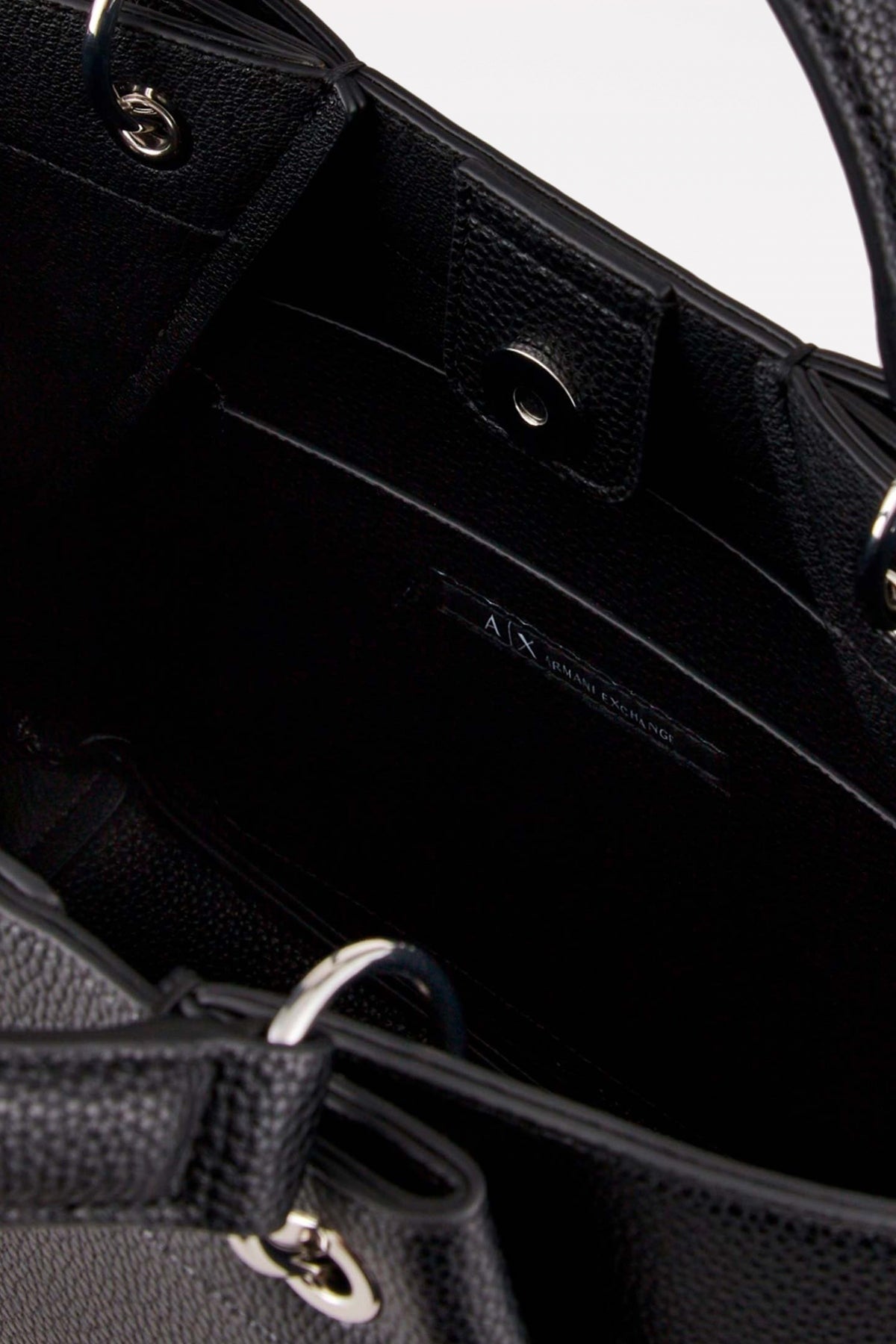 ARMANI EXCHANGE WAVE SHOPPING BAG en color NEGRO  (3)