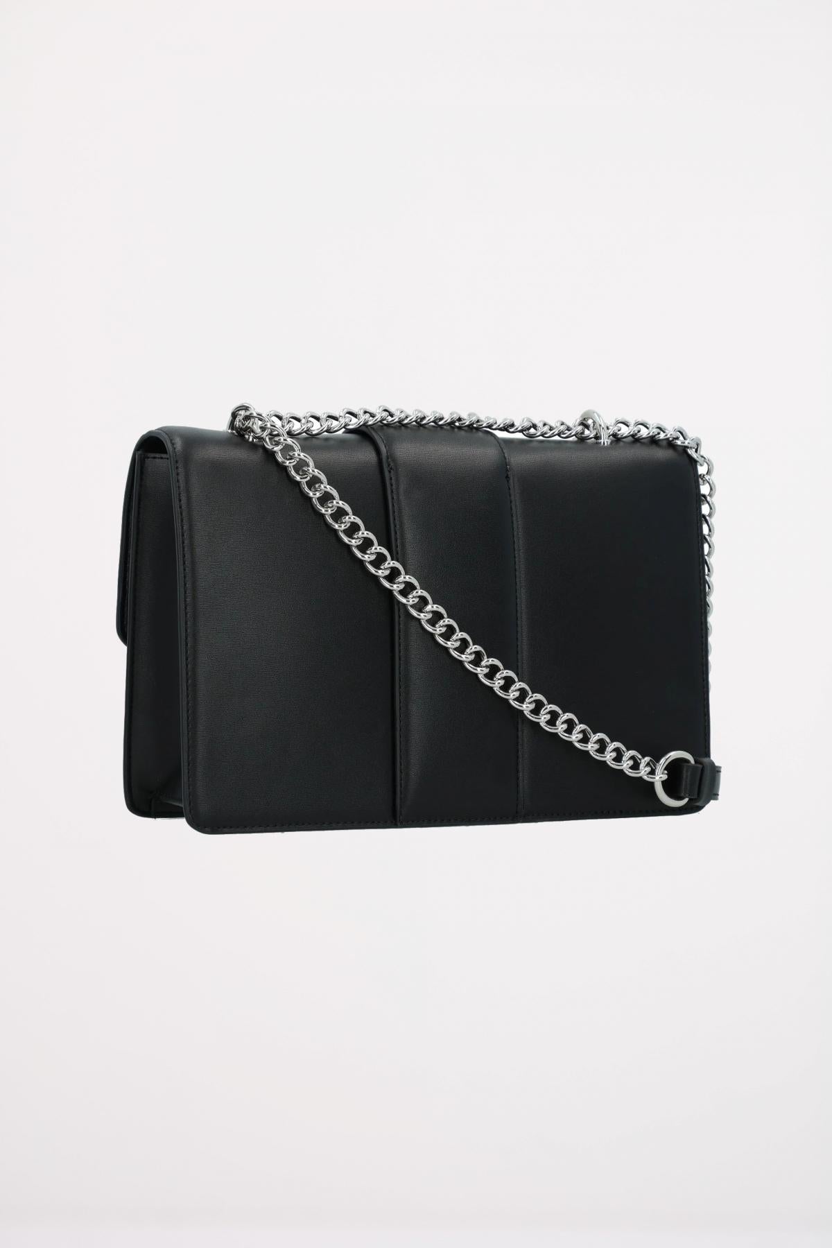 ARMANI EXCHANGE JODIE MESSENGER BAG en color NEGRO (2)