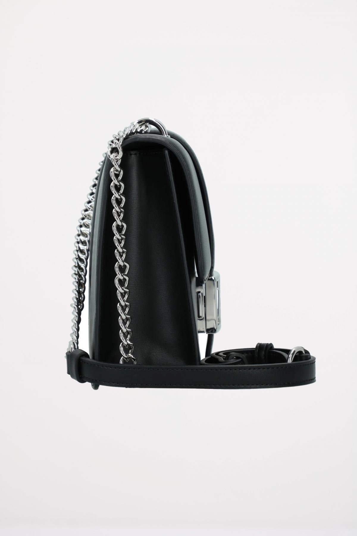 ARMANI EXCHANGE JODIE MESSENGER BAG en color NEGRO (3)