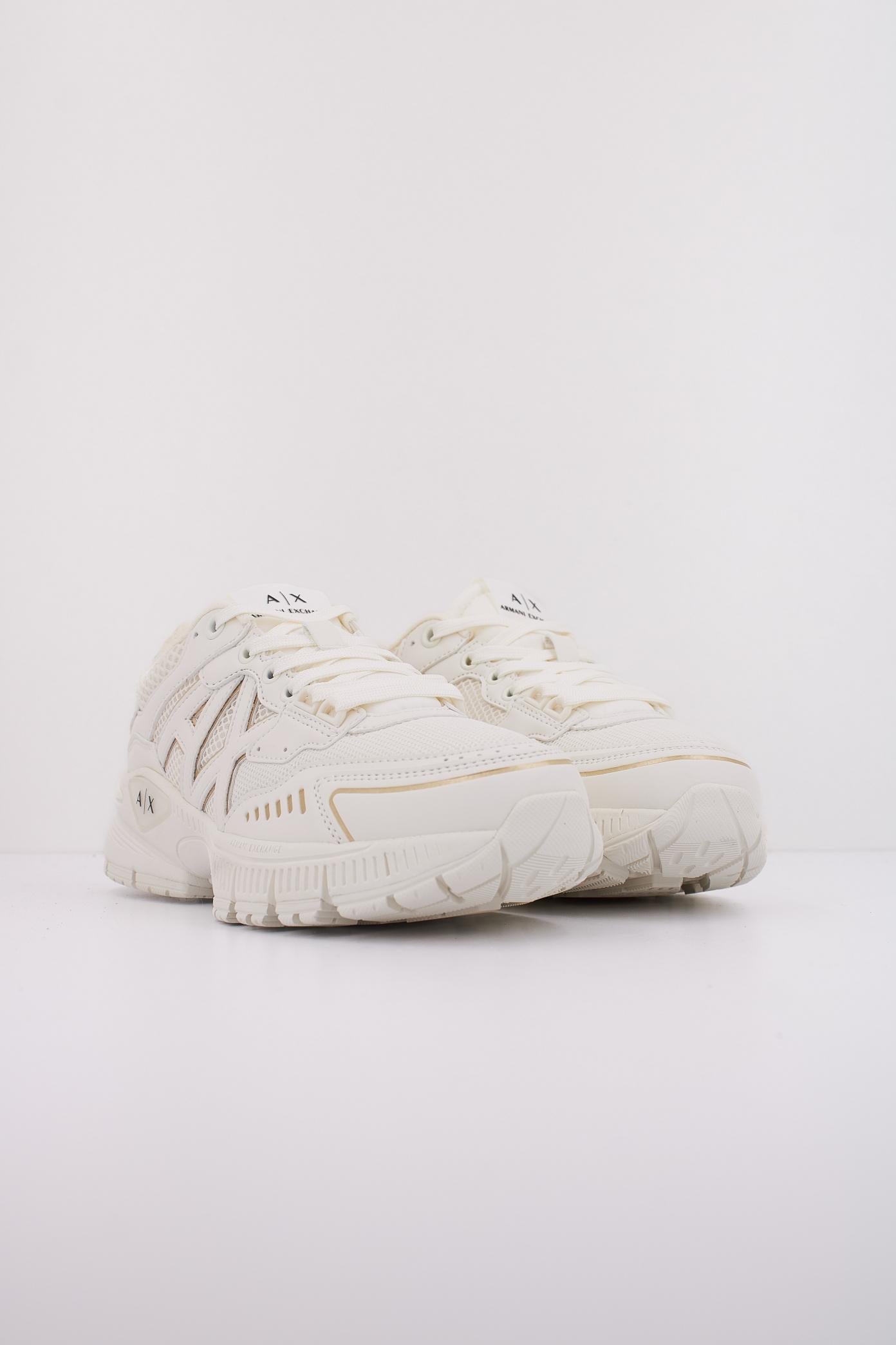 ARMANI EXCHANGE SPEED SNEAKER en color BEIS (2)