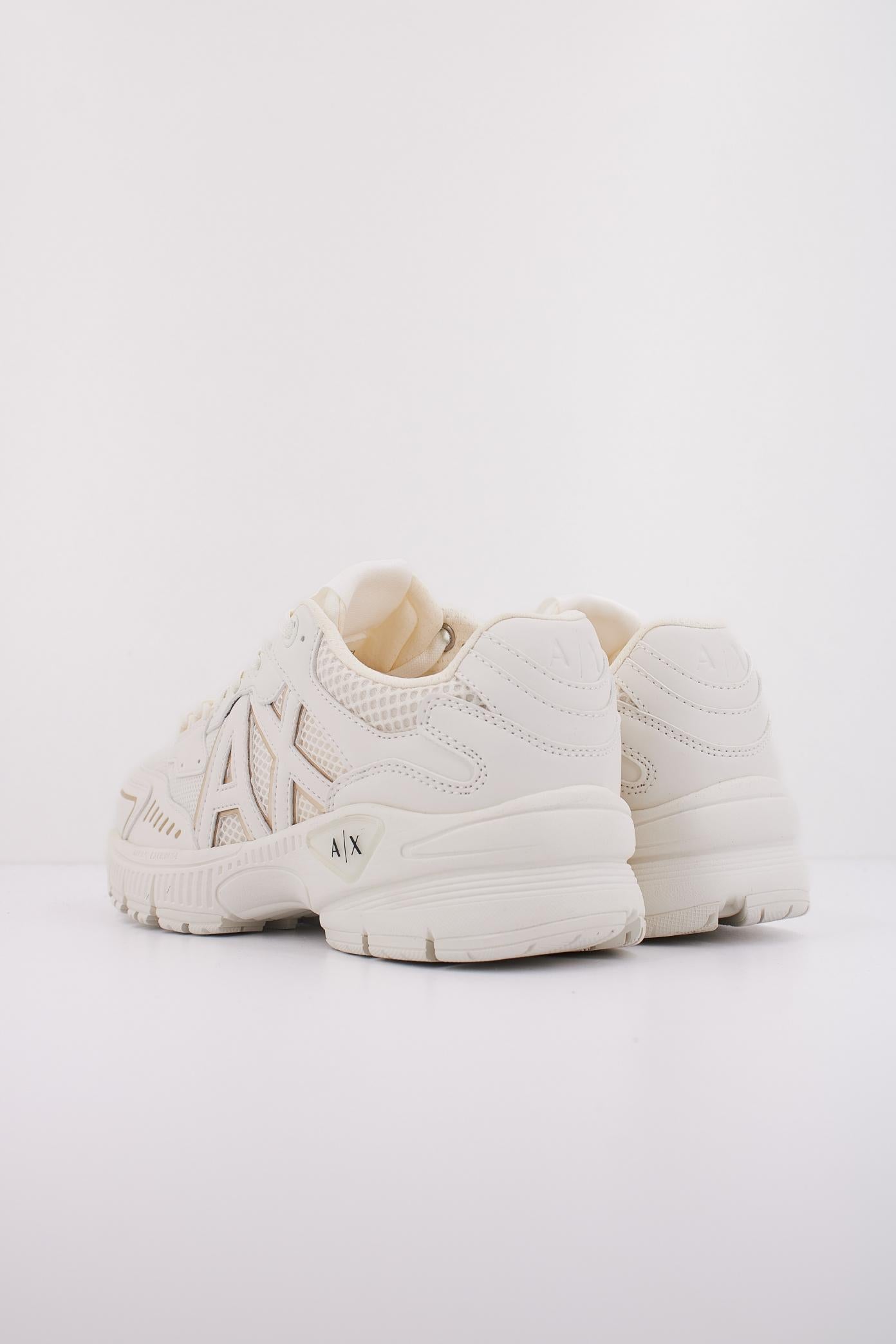 ARMANI EXCHANGE SPEED SNEAKER en color BEIS (4)