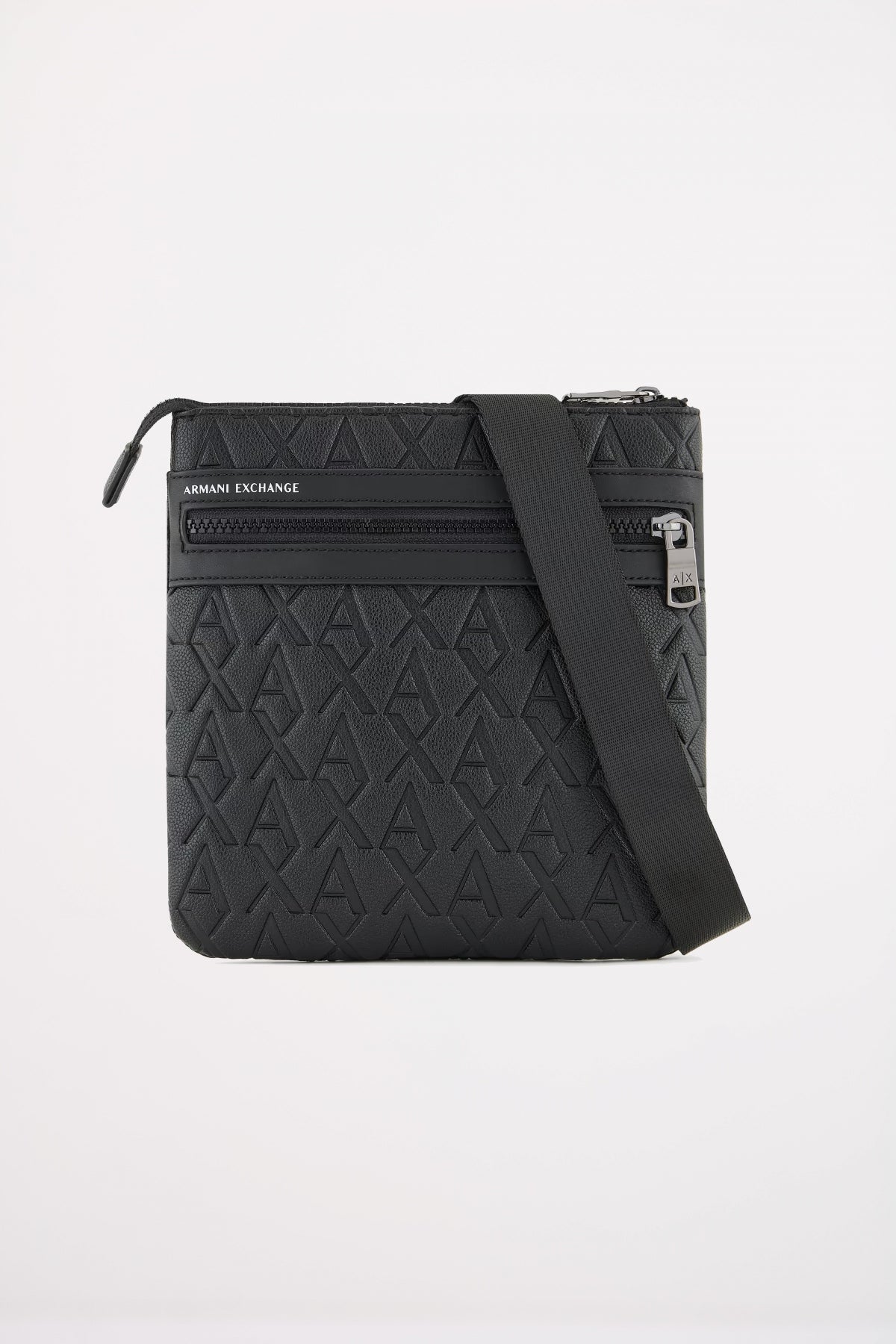 ARMANI EXCHANGE LIAM MESSENGER BAG en color NEGRO (1)