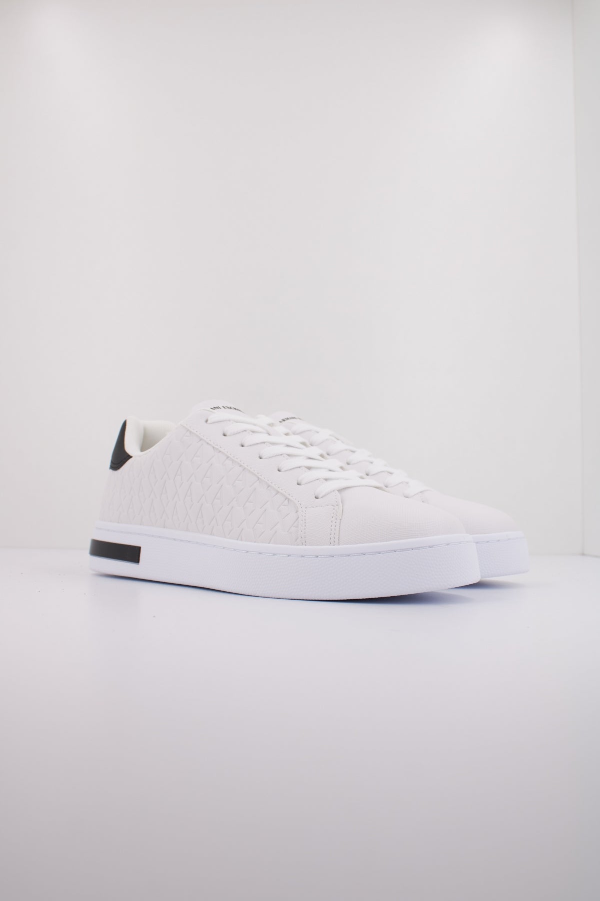 ARMANI EXCHANGE XM AF en color BLANCO (2)