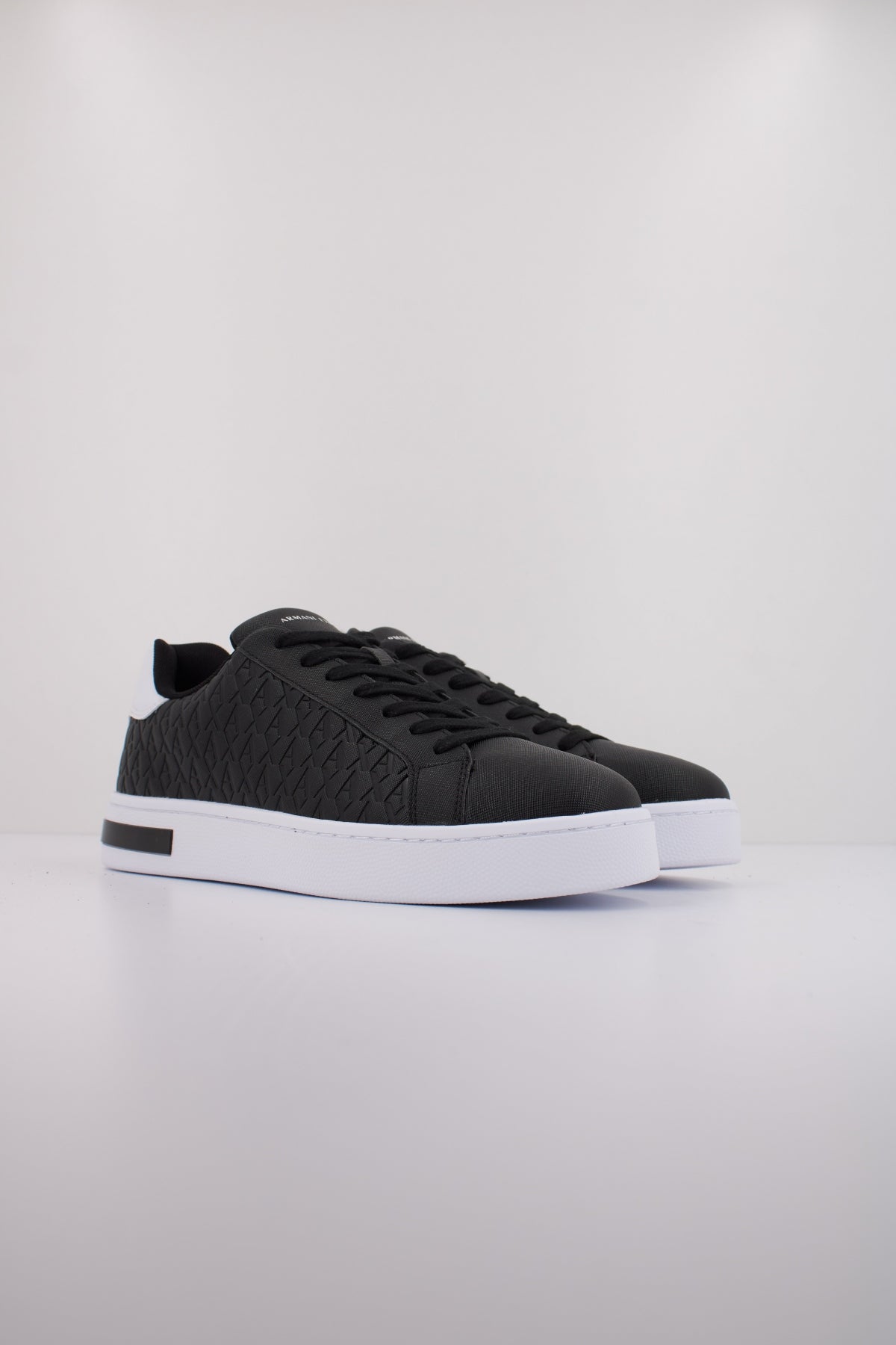 ARMANI EXCHANGE XM AF en color NEGRO (2)
