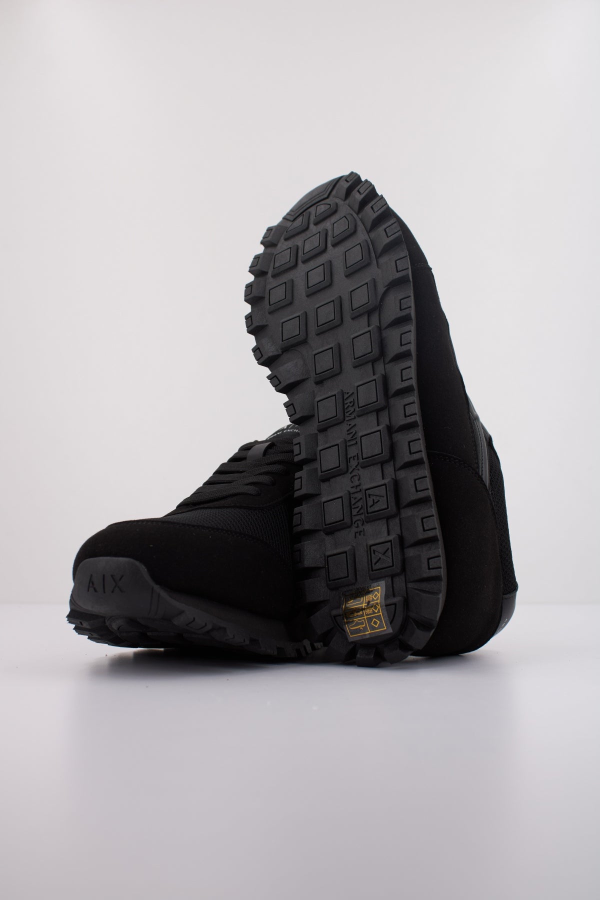 ARMANI EXCHANGE XM AF en color NEGRO (5)