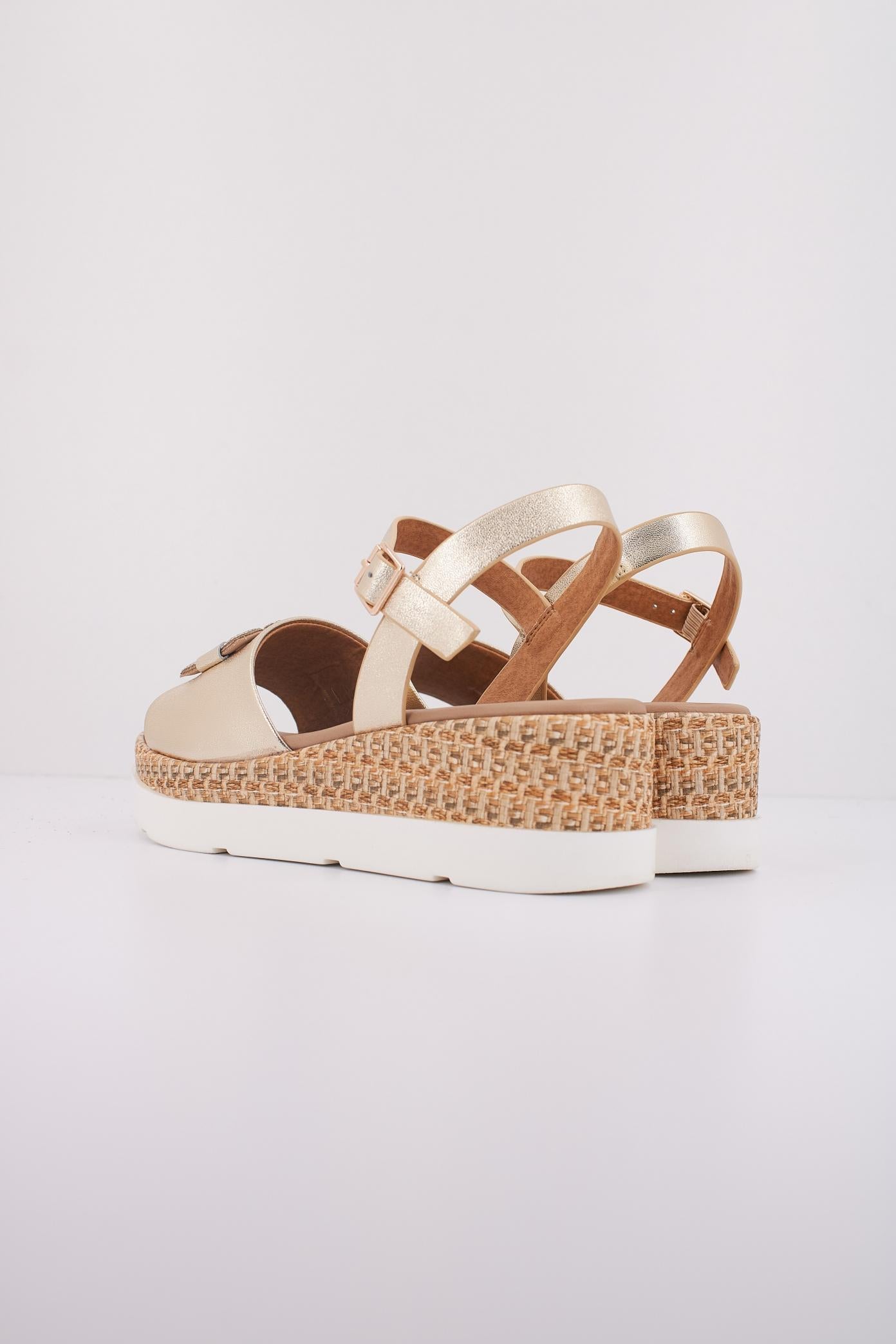 REPO R en color ORO (4)