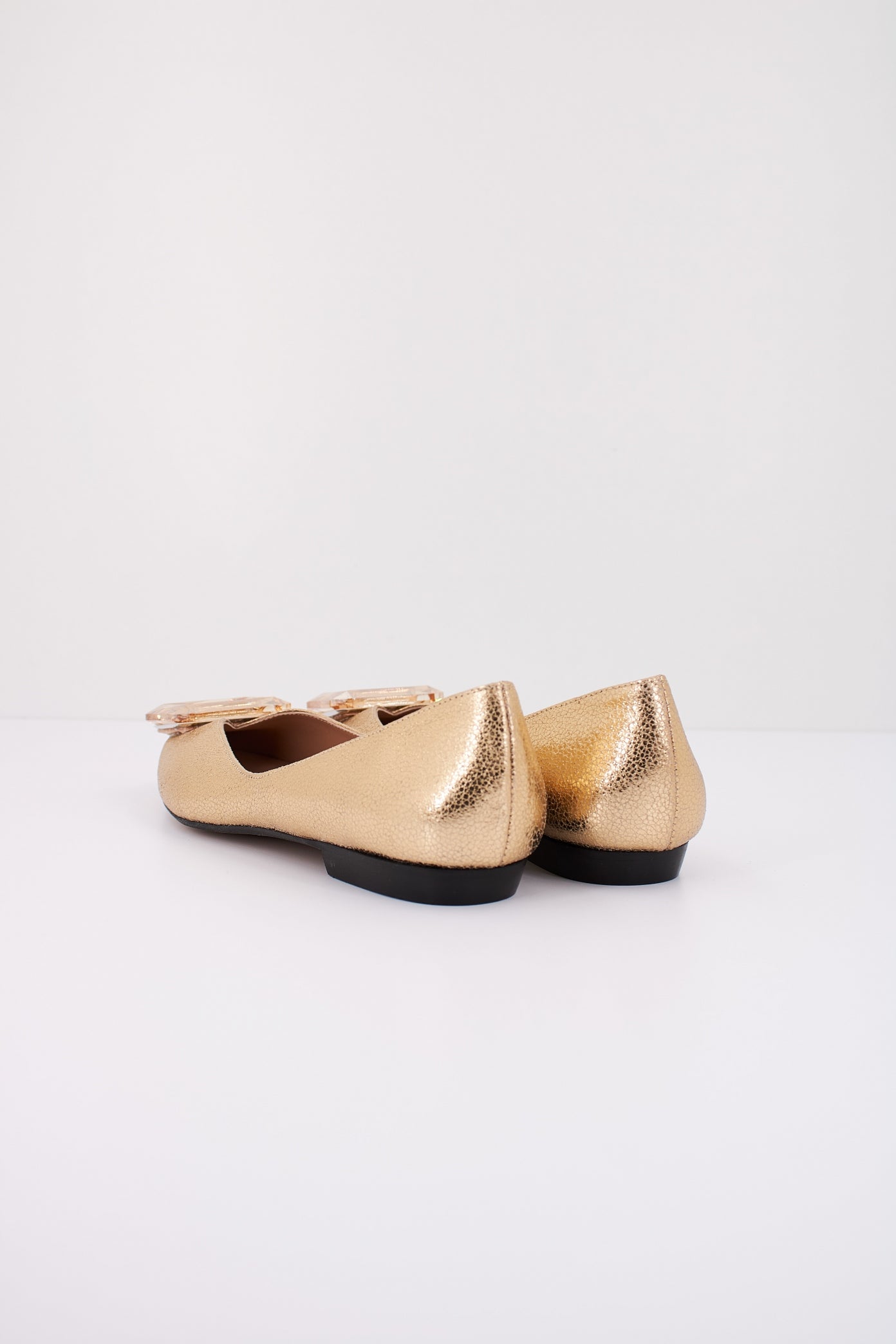 MIUXA ZELARIO en color ORO (4)
