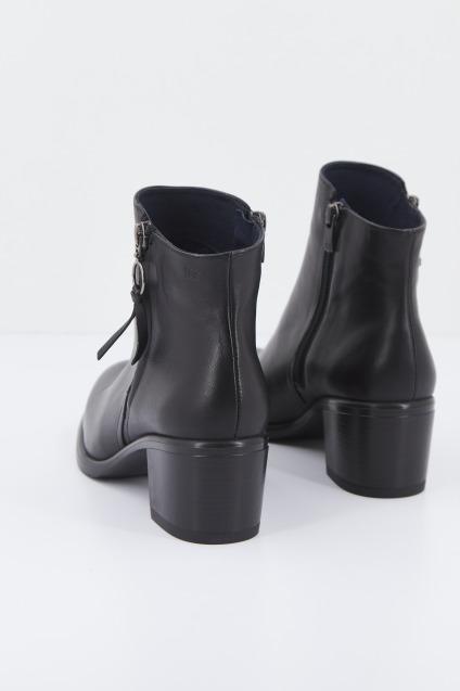 DORKING BY FLUCHOS LEXI en color NEGRO (2)