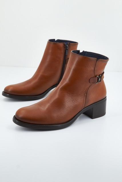 DORKING BY FLUCHOS CHIARA D en color MARRON (1)