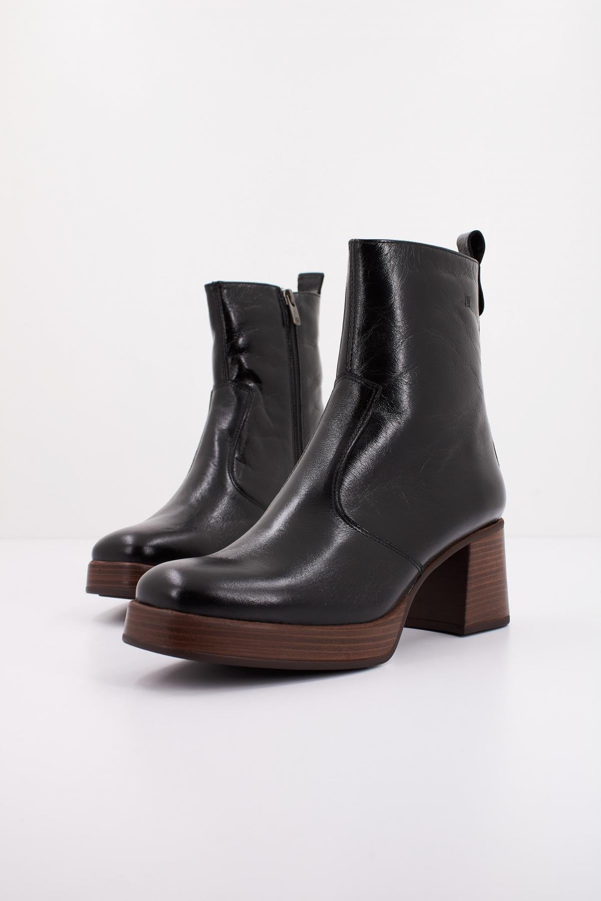 DORKING BY FLUCHOS CRISTEL D en color NEGRO (2)