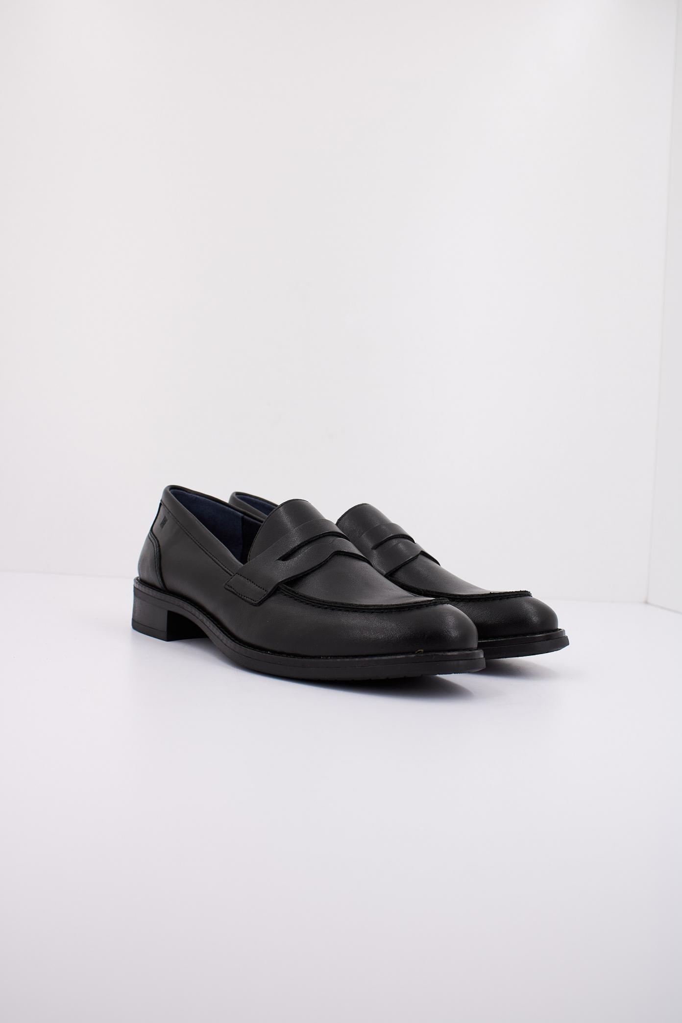 DORKING BY FLUCHOS D SU en color NEGRO (2)