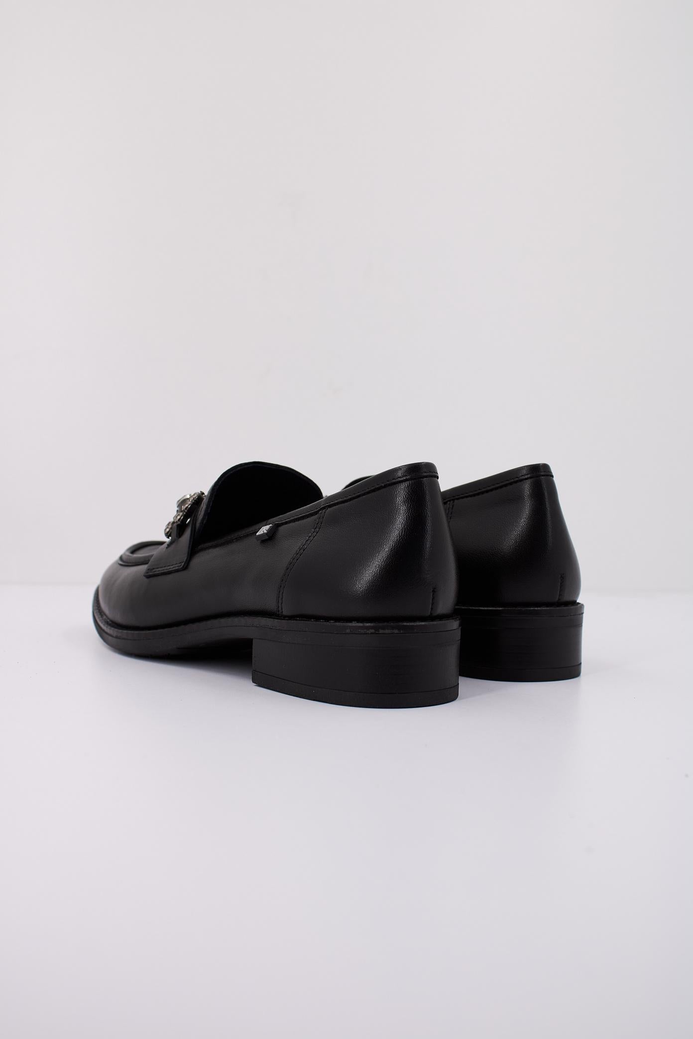 DORKING BY FLUCHOS D en color NEGRO (4)