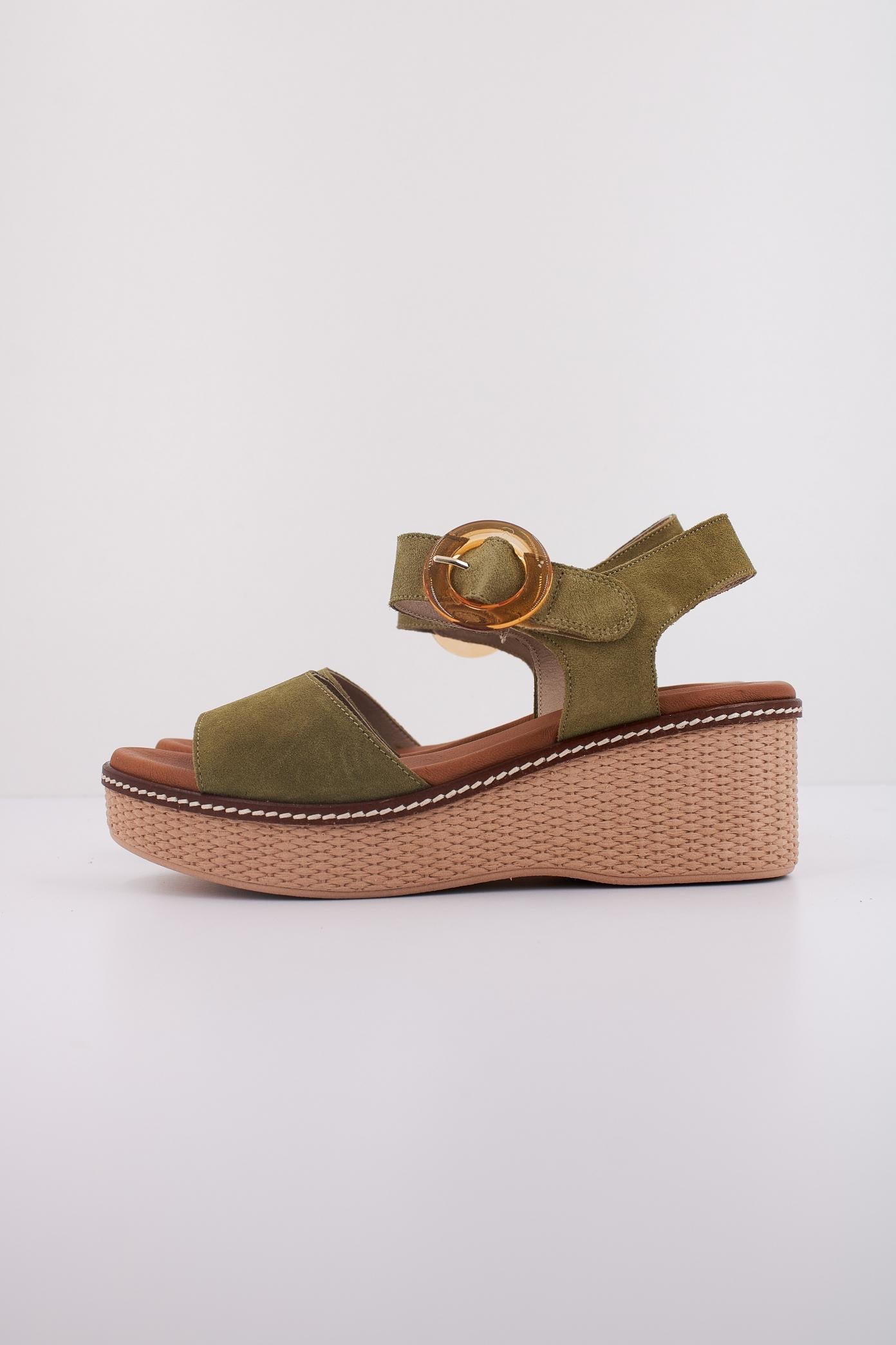 DORKING BY FLUCHOS D CA en color VERDE (1)