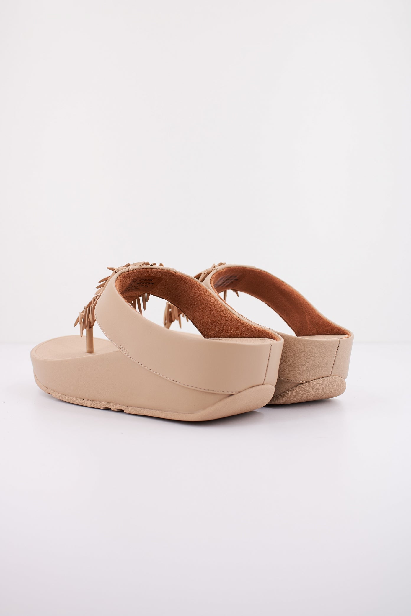 FITFLOP W RUMBA BEADED LEATHER TOE en color NUDE (3)