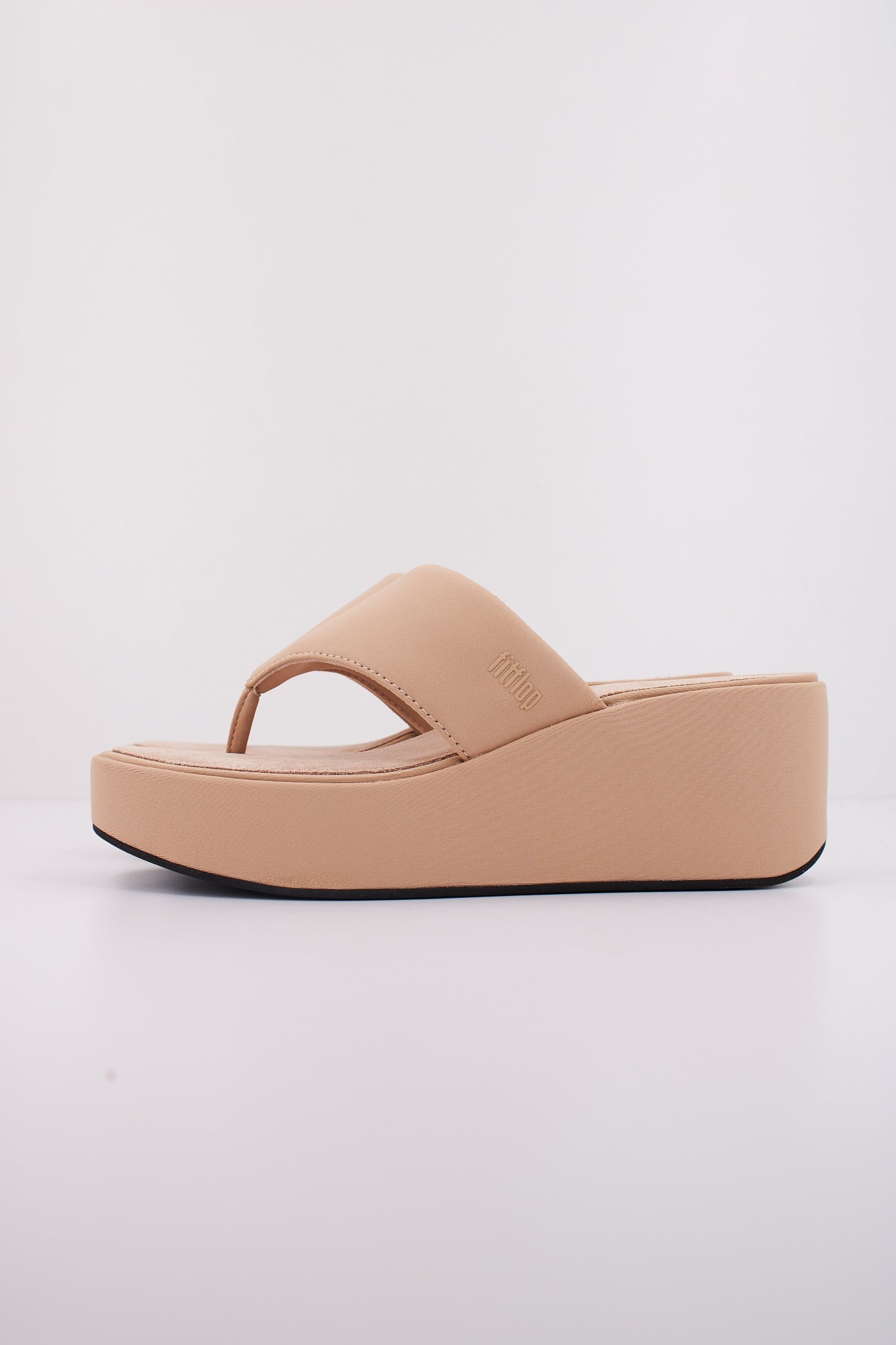 FITFLOP PLATFFORMS WEDGE en color BEIS (1)