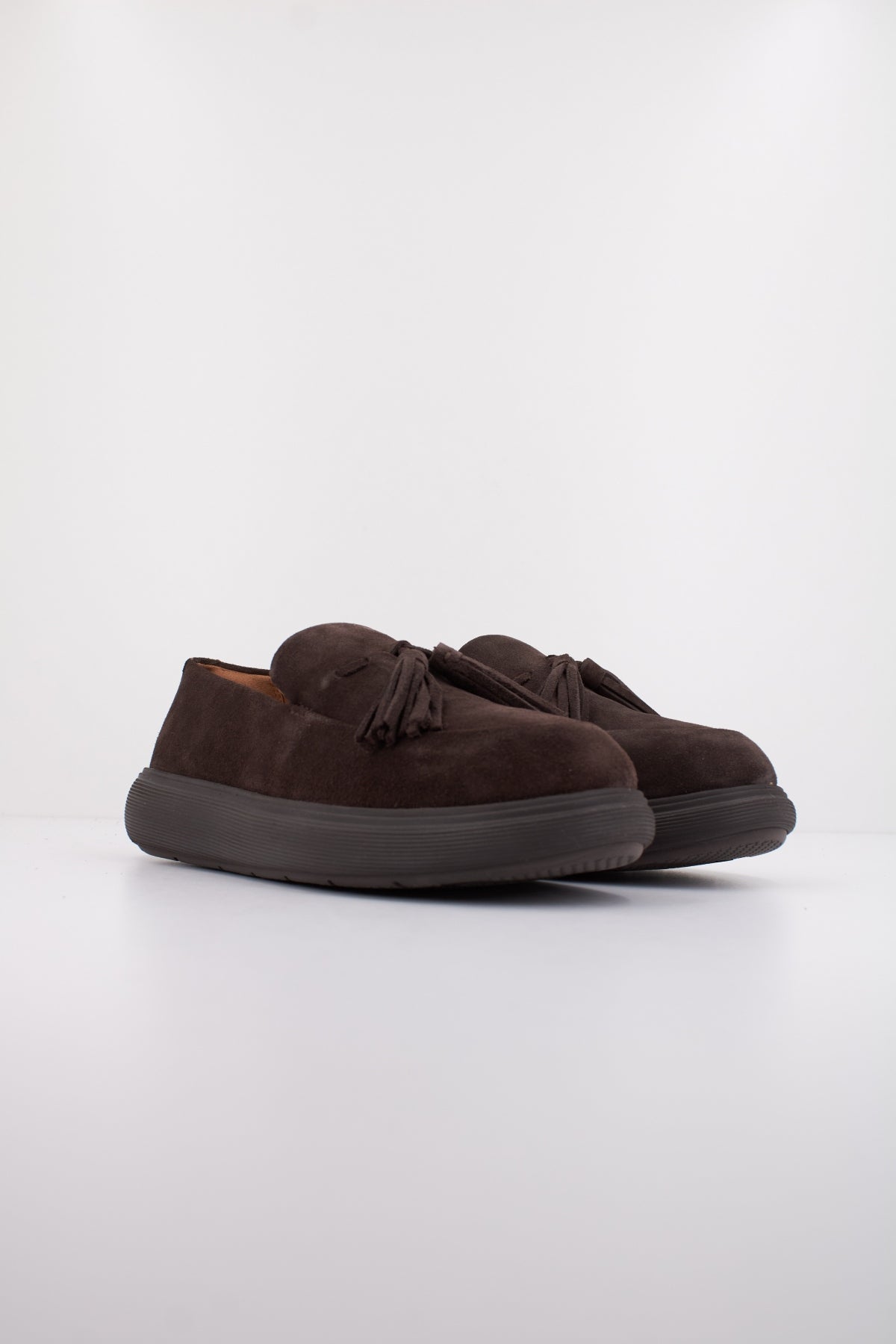 FITFLOP COMFF TASSEL SUEDE LOAFERS en color MARRON (2)