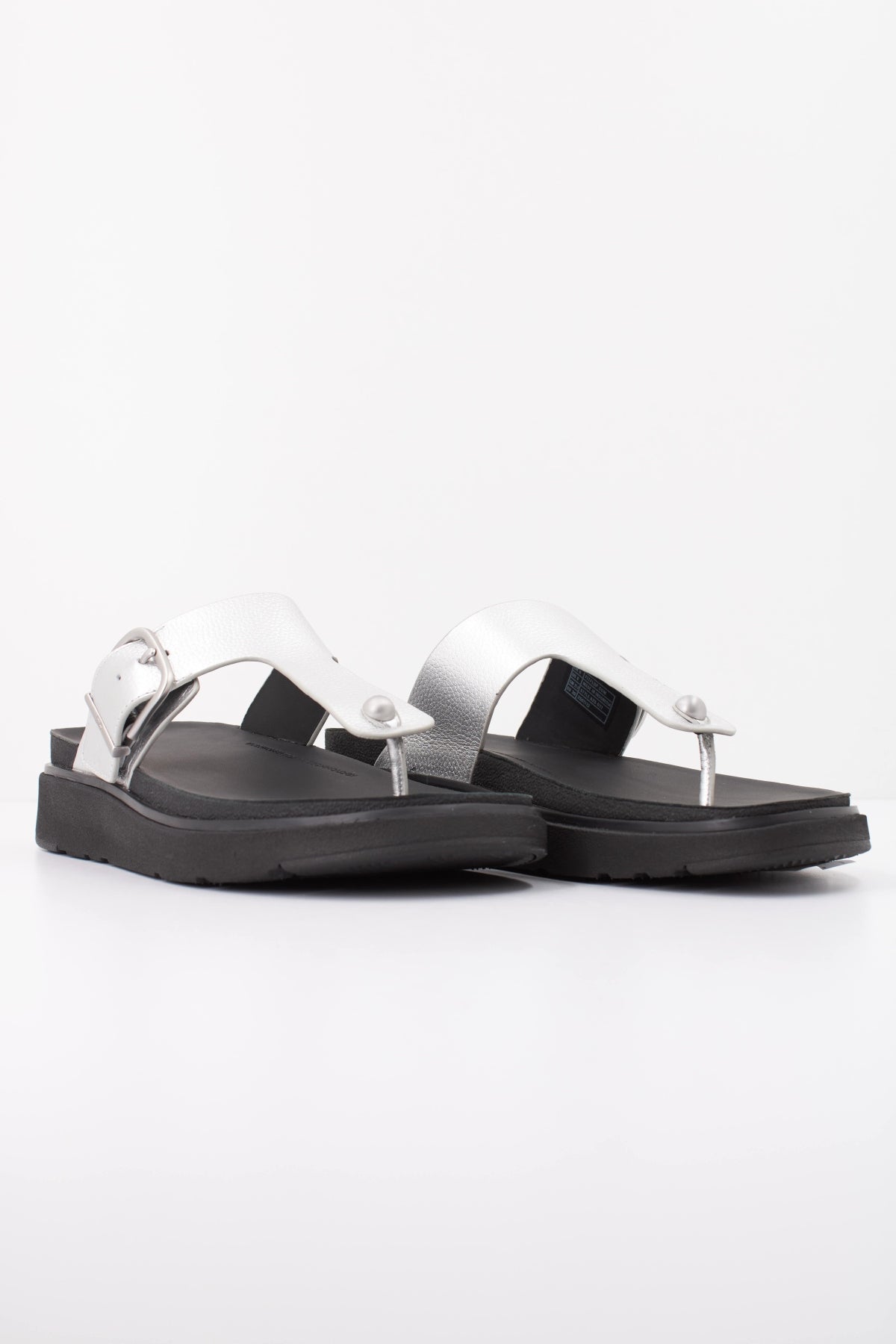 FITFLOP AS en color PLATA (2)