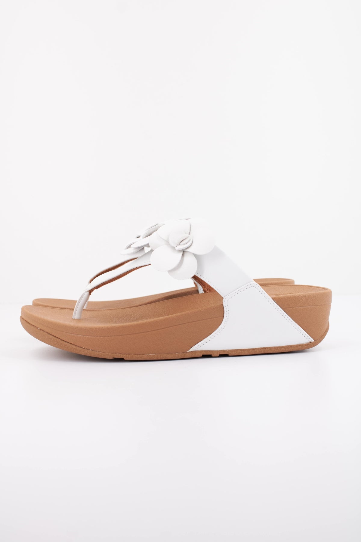 FITFLOP LULU FLOWER en color BLANCO (1)