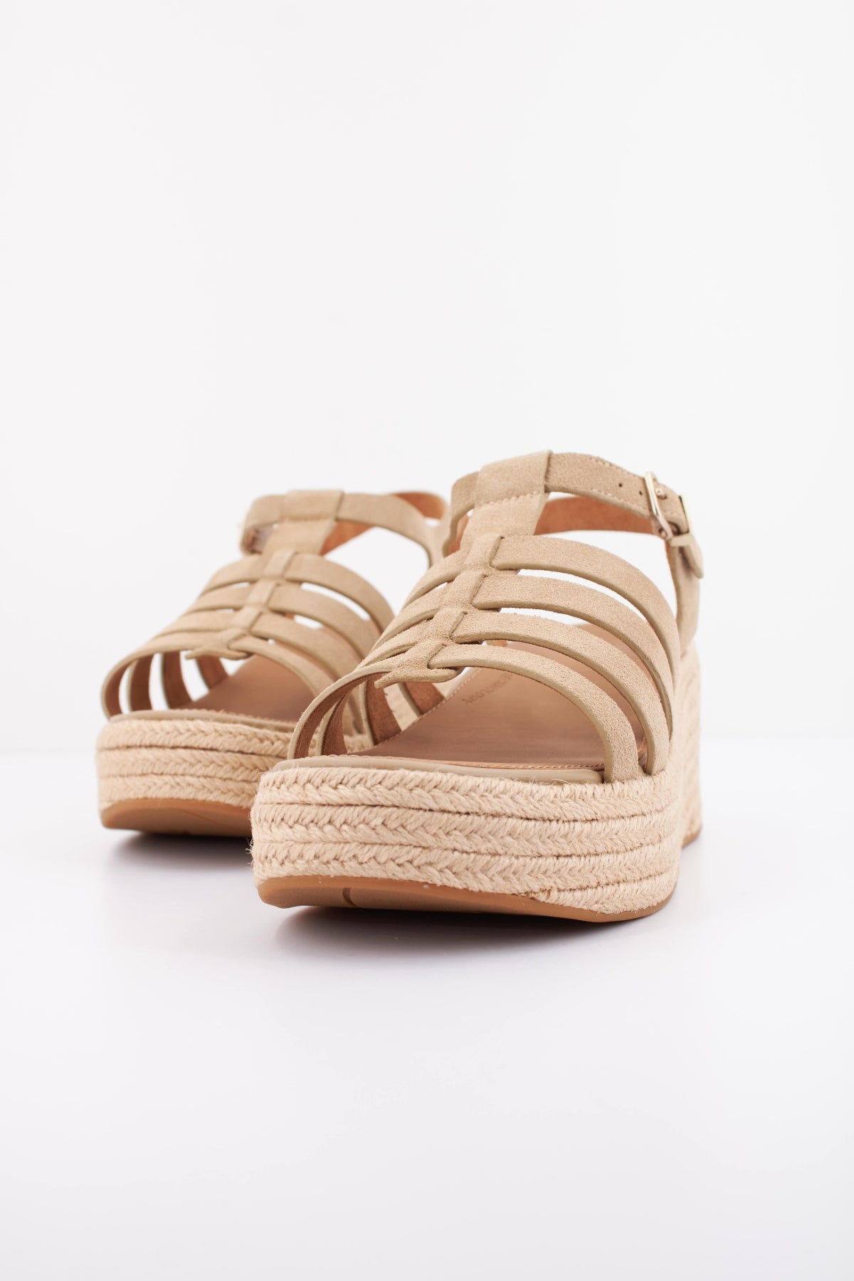 FITFLOP PLATFFORMS SUEDE FISHERMAN en color BEIS (2)