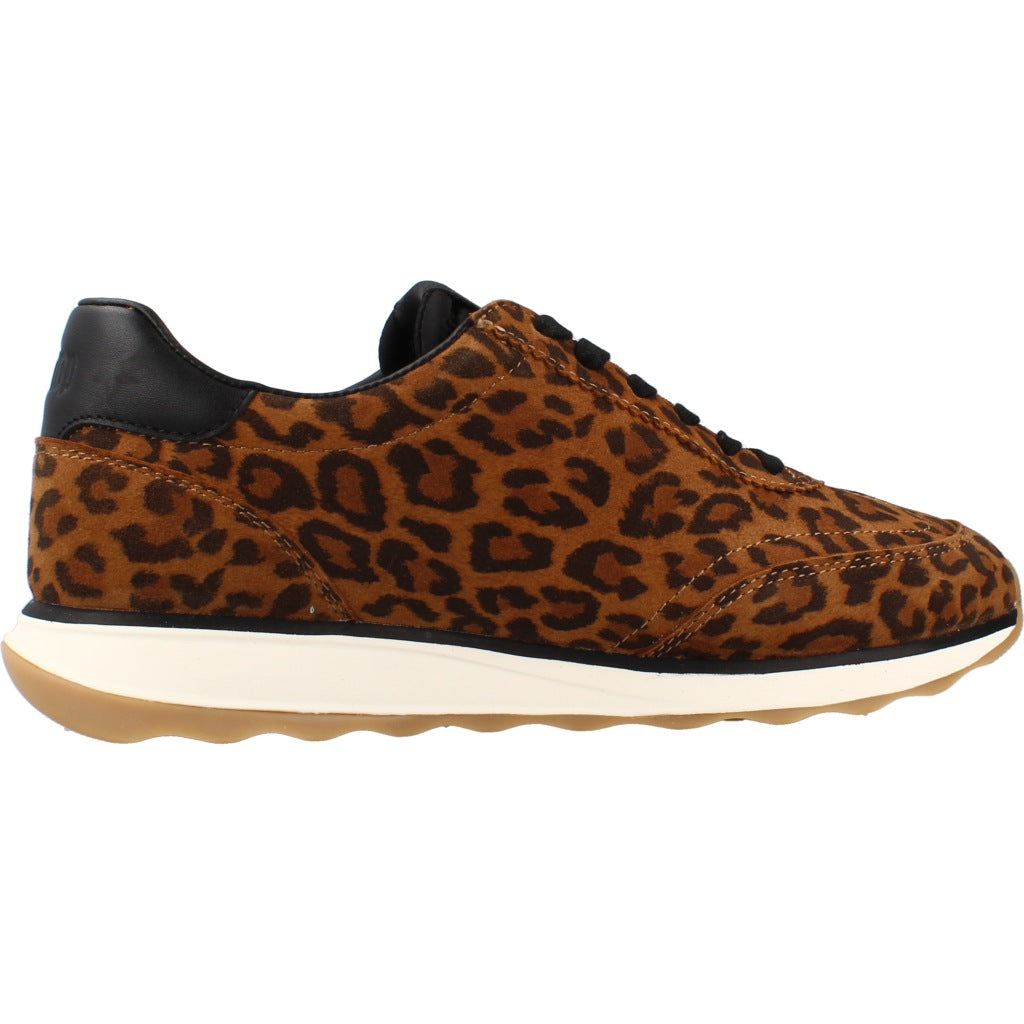 FITFLOP RETRO-Q FF SUEDE LEOPARD TRAINERS en color ANIMAL PRINT (4)