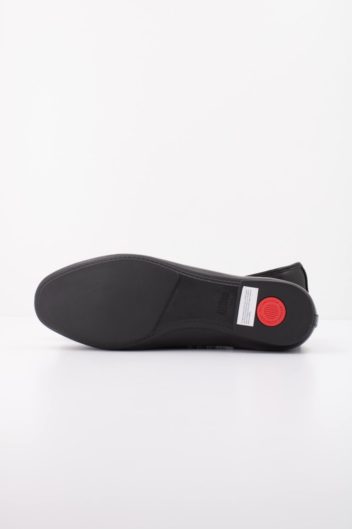 FITFLOP DELICATO BOW SOFT LEATHER BALLET FLATS en color NEGRO (5)