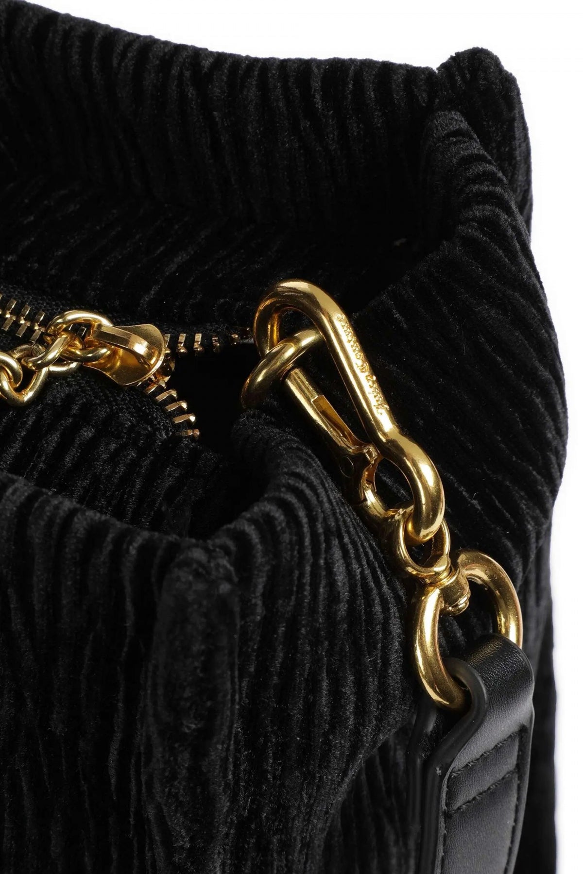 JUICY COUTURE IRIS CRINKLED VELVE en color NEGRO (5)