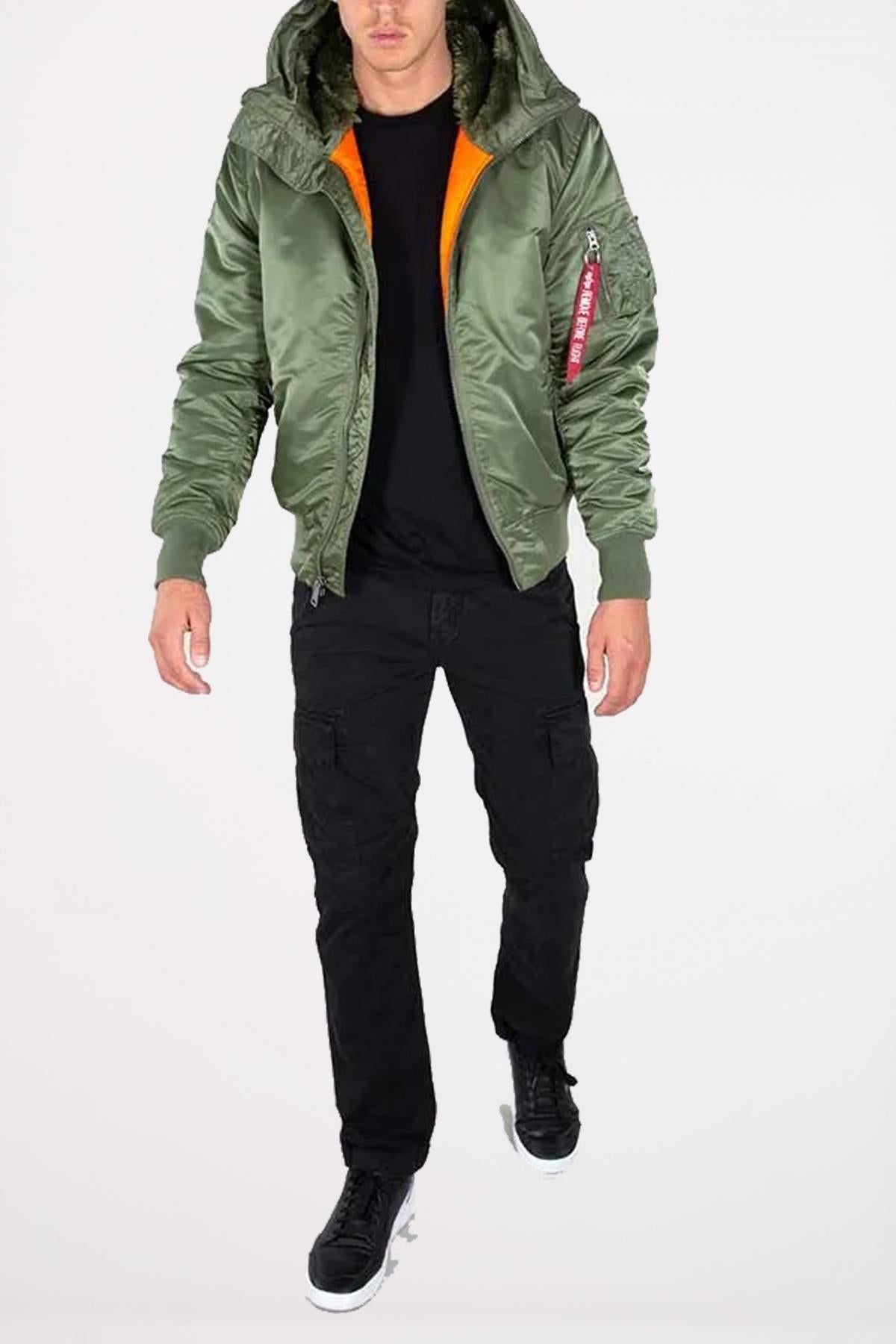 ALPHA INDUSTRIES MA- HOODED en color VERDE (4)