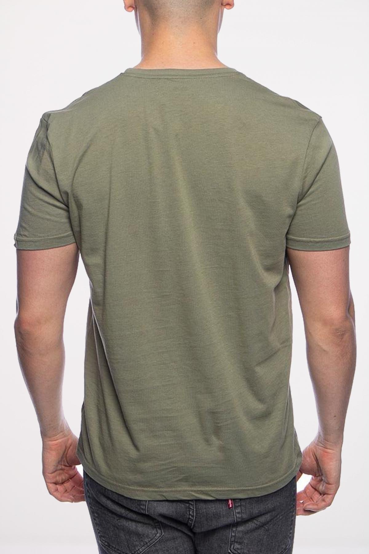 ALPHA INDUSTRIES BASIC T-SHIRT en color VERDE (2)