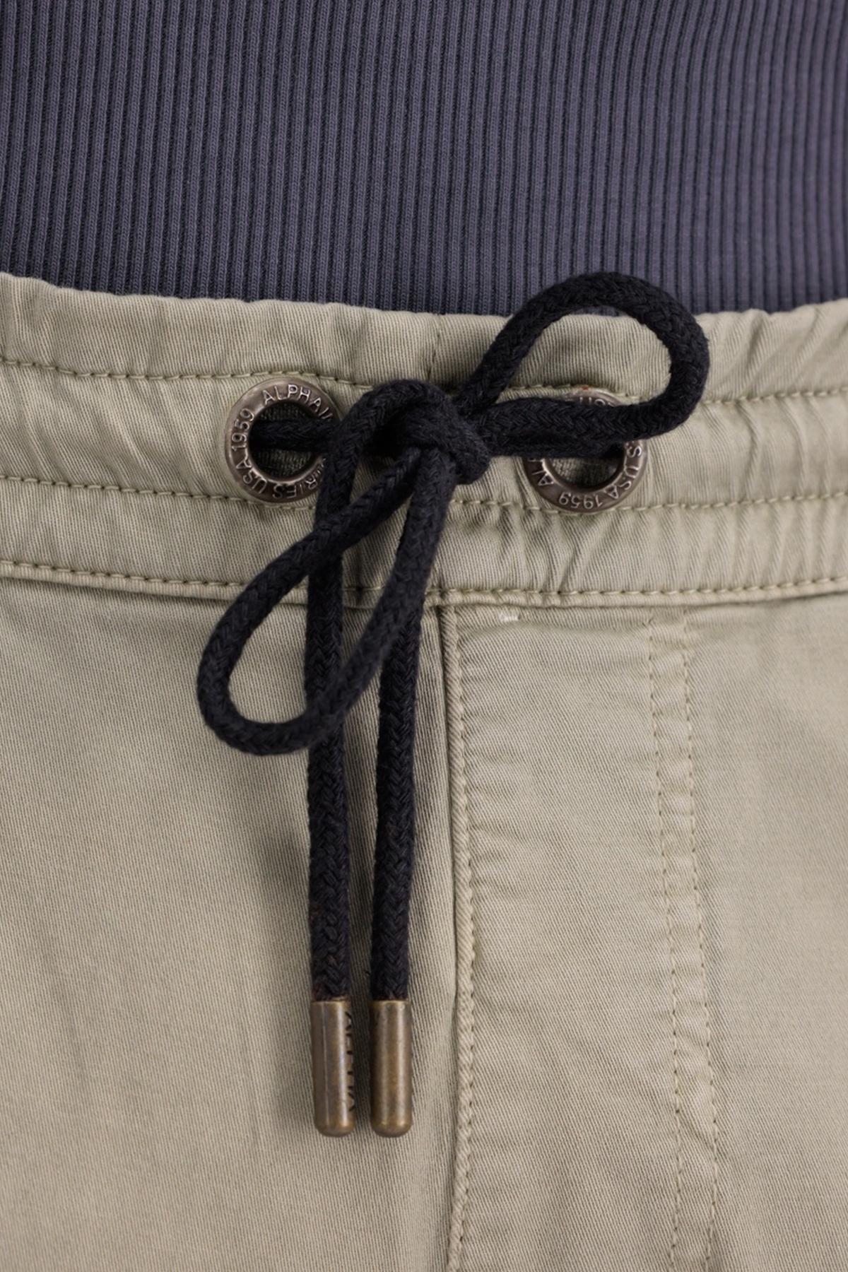 ALPHA INDUSTRIES COTTON TWIST JOGGER en color MARRON CLARO (4)