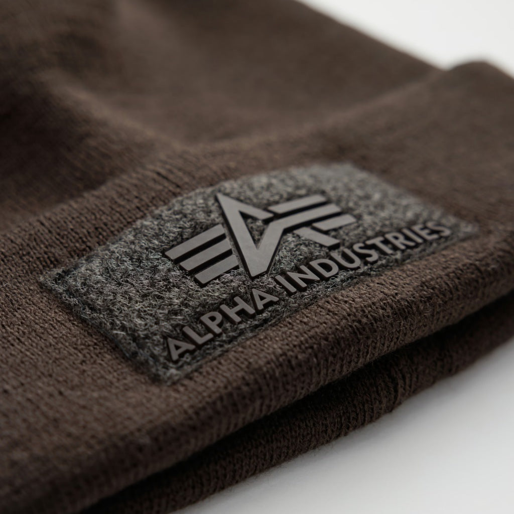 ALPHA INDUSTRIES VLC BEANIE en color MARRON (6)