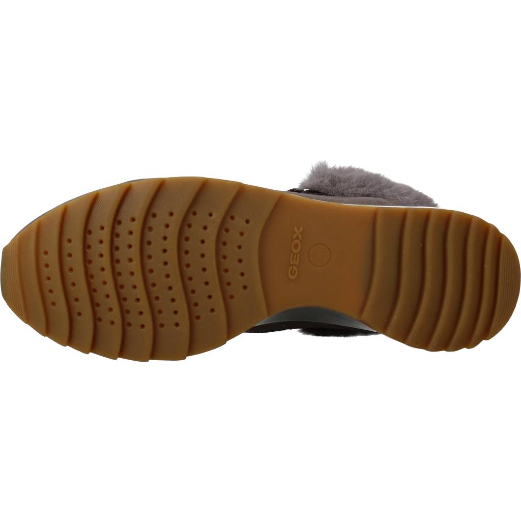 GEOX D ANEKO B ABX en color MARRON (6)