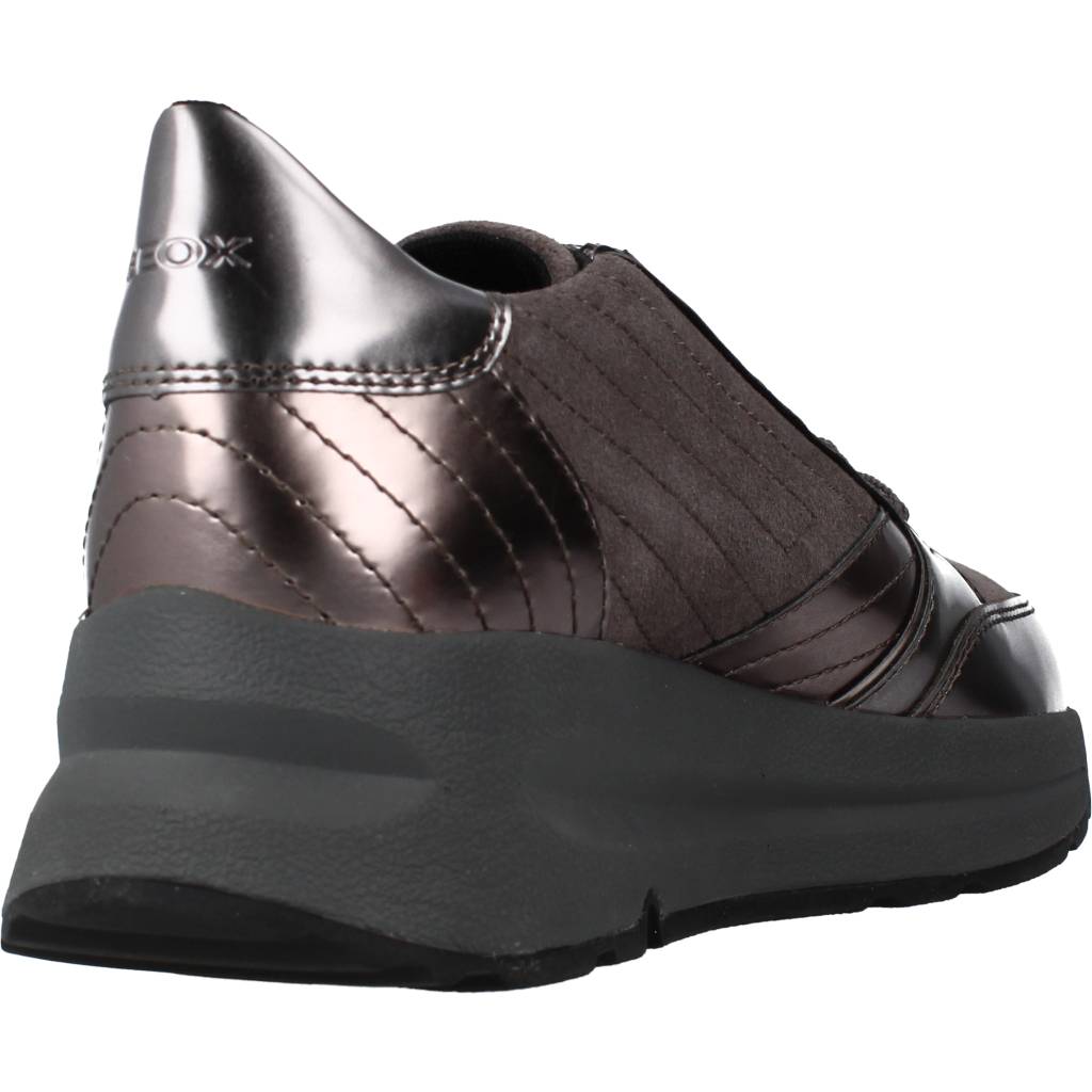 GEOX D BACKSIE en color MARRON (3)