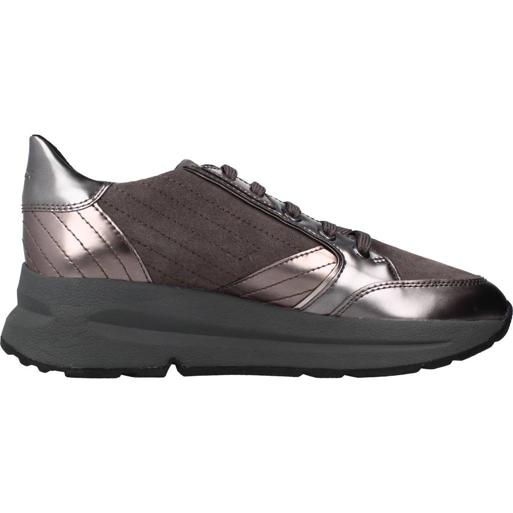 GEOX D BACKSIE en color MARRON (4)