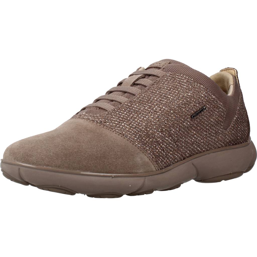 GEOX D NEBULA en color MARRON CLARO (1)